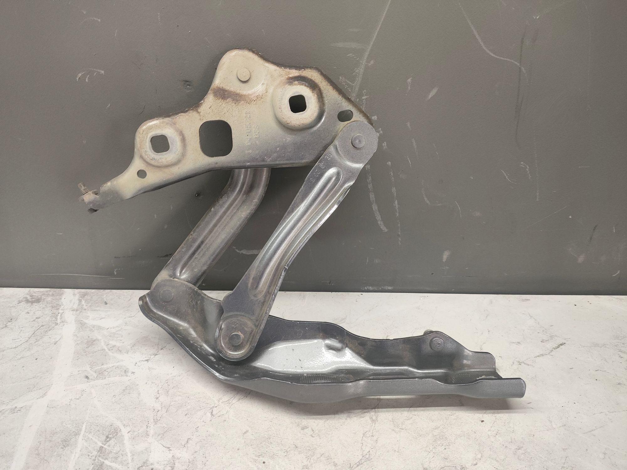 https://ycs.partsauto.market/partsauto-images/thmbs/userImages/6ab8ea4394fc0aced0b69382a3e61955/part/0729d609-dbd4-42d6-8930-f2b89dda238c_1778491010798.jpg