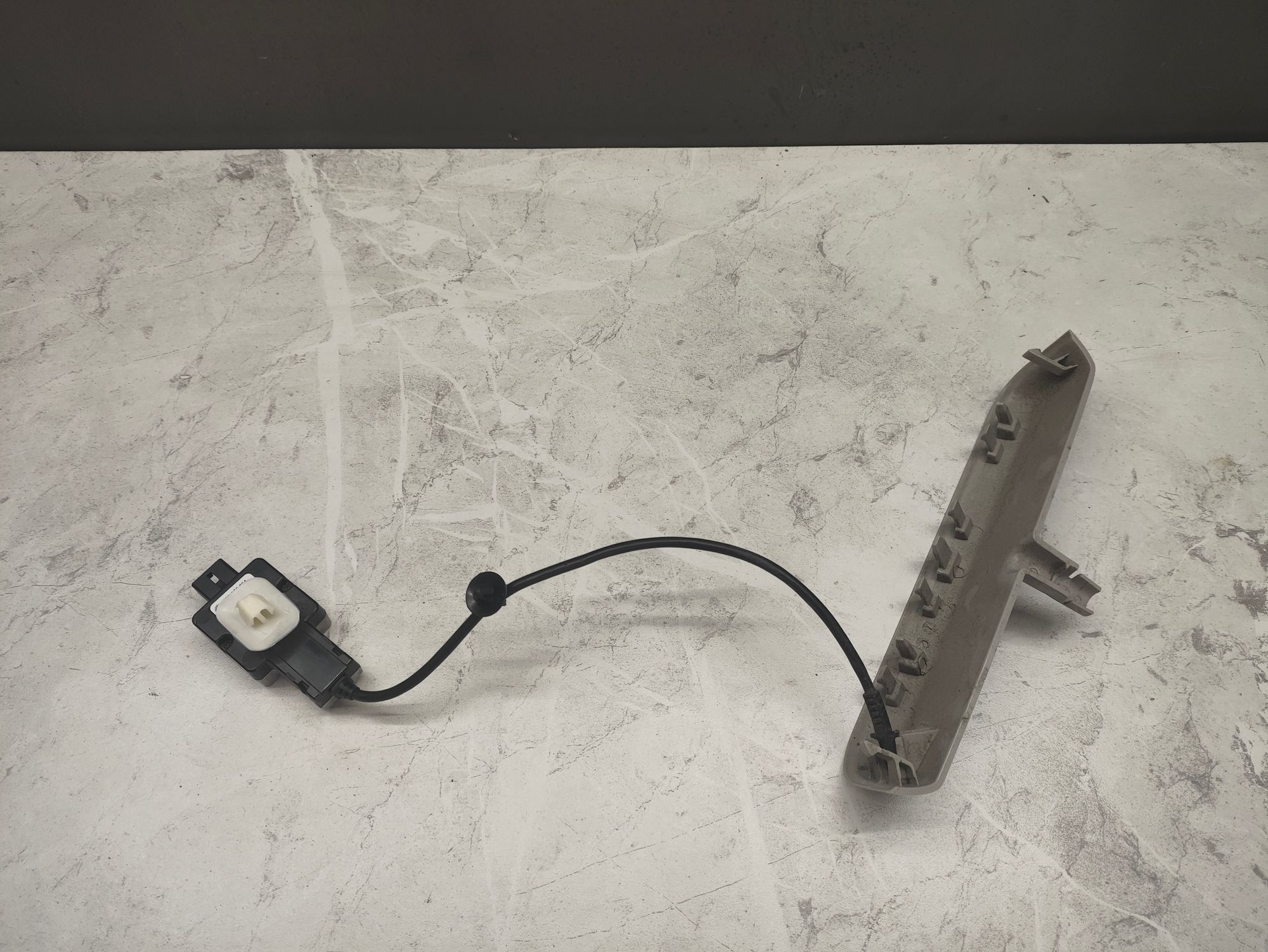 https://ycs.partsauto.market/partsauto-images/thmbs/userImages/6ab8ea4394fc0aced0b69382a3e61955/part/0892c1b3-1eb4-41fc-ab31-96051f1c0cf4_1775728701755.jpg