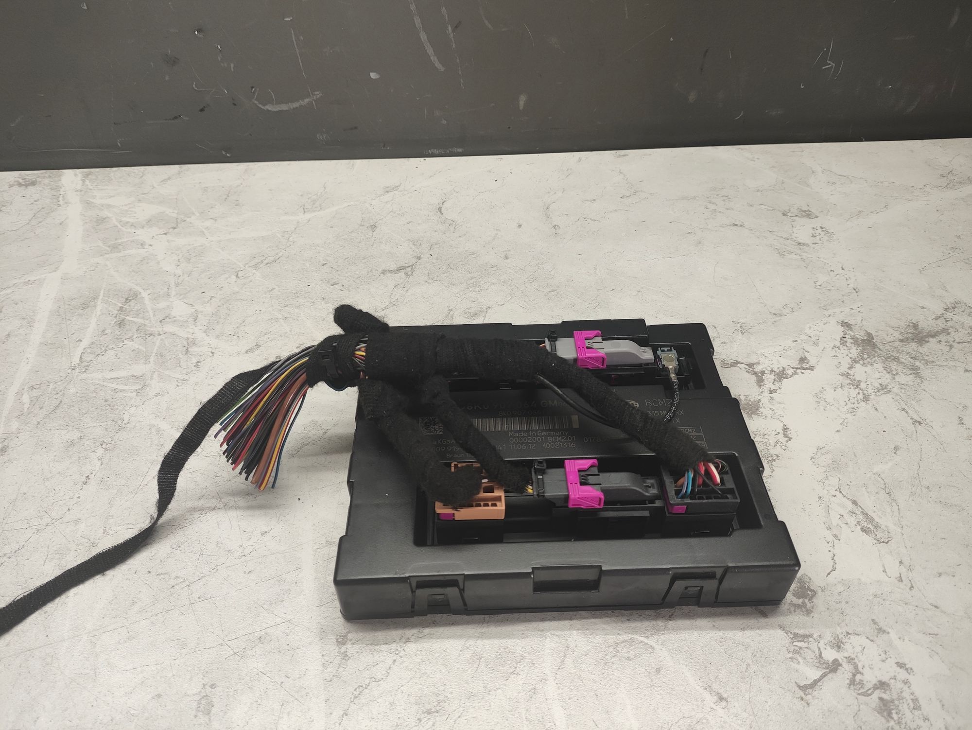 https://ycs.partsauto.market/partsauto-images/thmbs/userImages/6ab8ea4394fc0aced0b69382a3e61955/part/0a16b7d8-a858-4a35-bb4f-727194273558_1783938093995.jpg