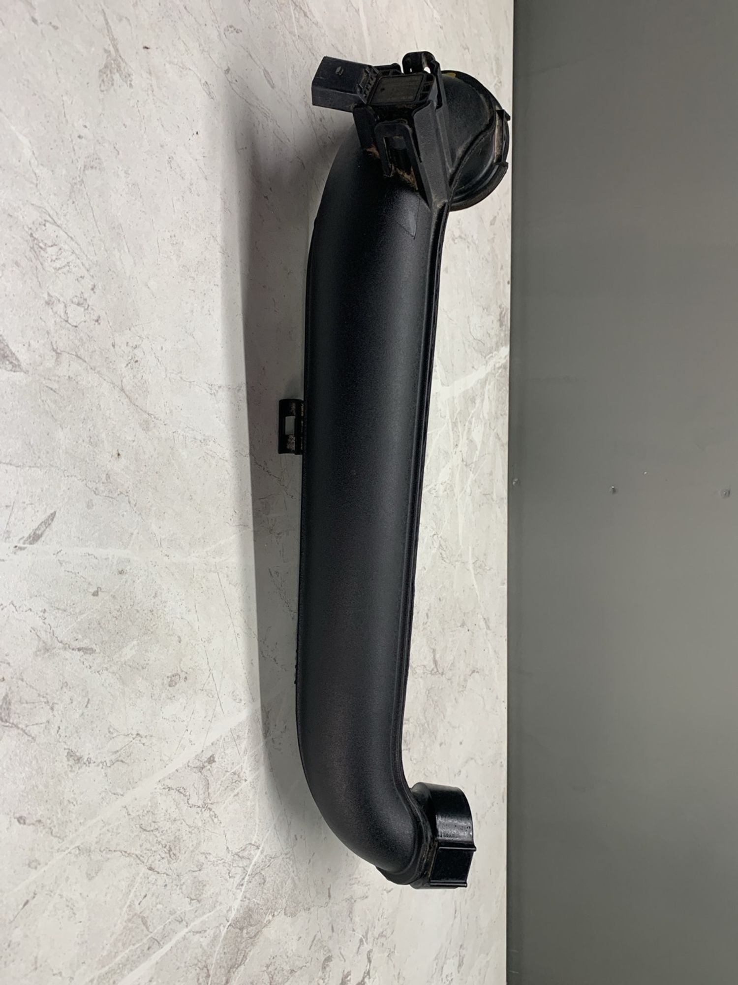 https://ycs.partsauto.market/partsauto-images/thmbs/userImages/6ab8ea4394fc0aced0b69382a3e61955/part/0a378be6-1bf9-441b-ae6c-ee23ef4ce5f1_1773750335611.jpg