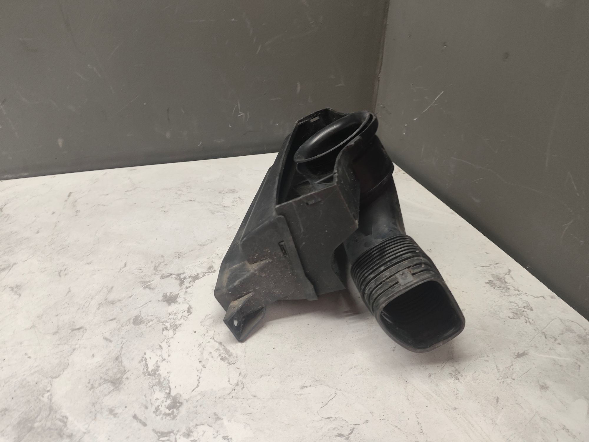 https://ycs.partsauto.market/partsauto-images/thmbs/userImages/6ab8ea4394fc0aced0b69382a3e61955/part/0a50619c-5496-4a19-b4fc-1c49d683186b_1785233813919.jpg