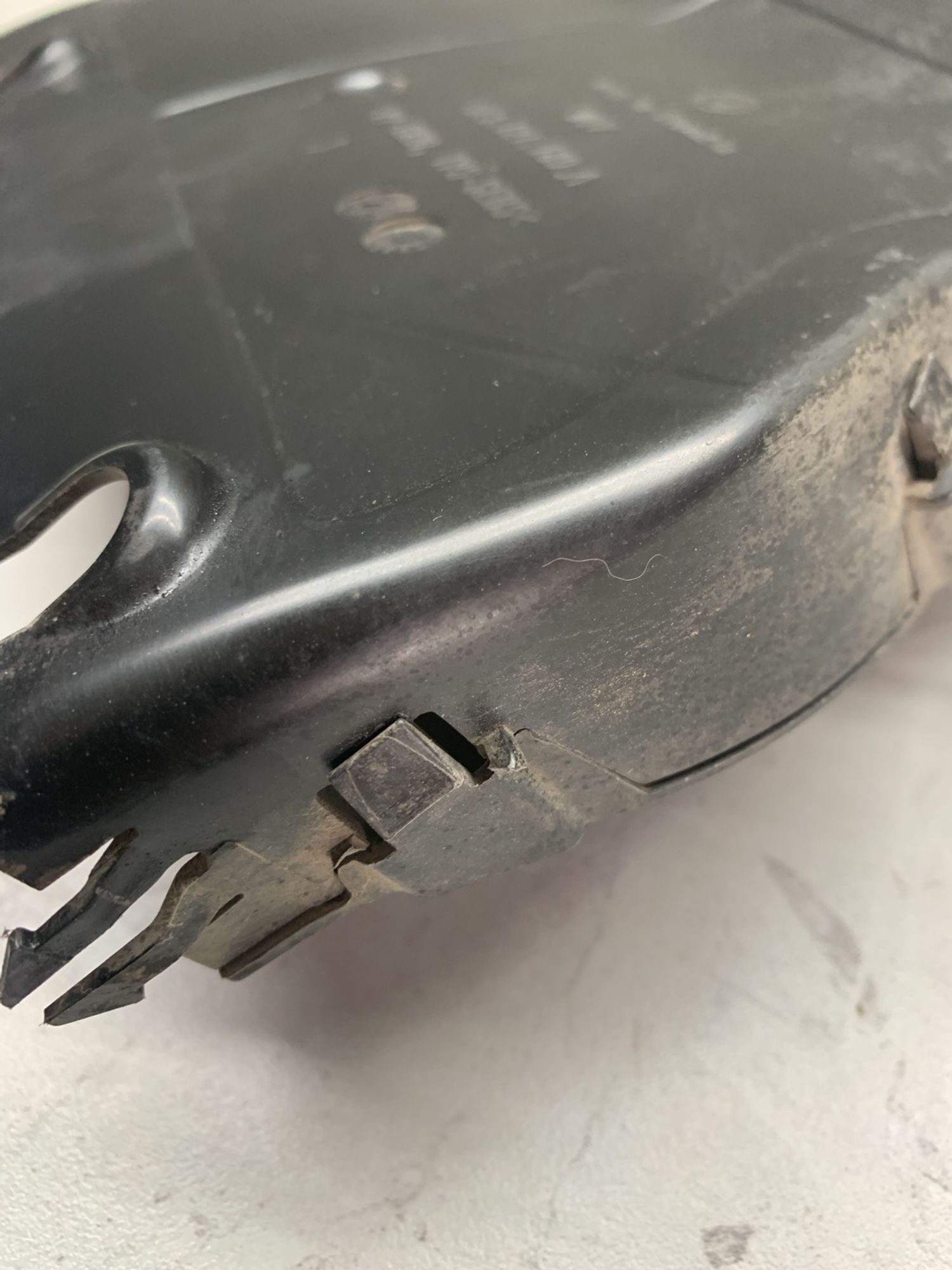 https://ycs.partsauto.market/partsauto-images/thmbs/userImages/6ab8ea4394fc0aced0b69382a3e61955/part/0af20f12-a953-425a-ac42-d0ea7a636e52_1773749850260.jpg
