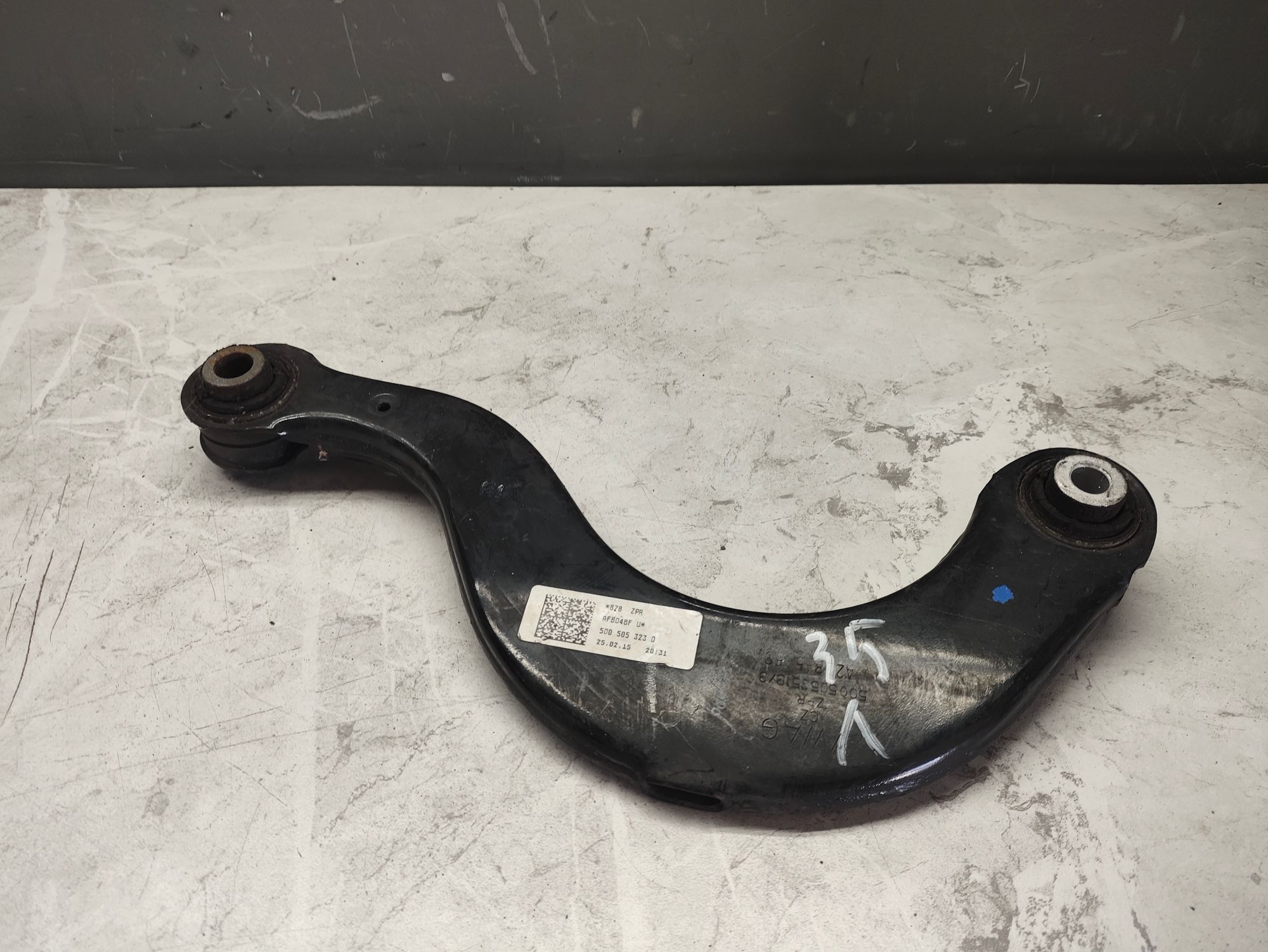 https://ycs.partsauto.market/partsauto-images/thmbs/userImages/6ab8ea4394fc0aced0b69382a3e61955/part/0afc8319-3e15-41f4-b8a4-8fde8f28888d_1787306418406.jpg