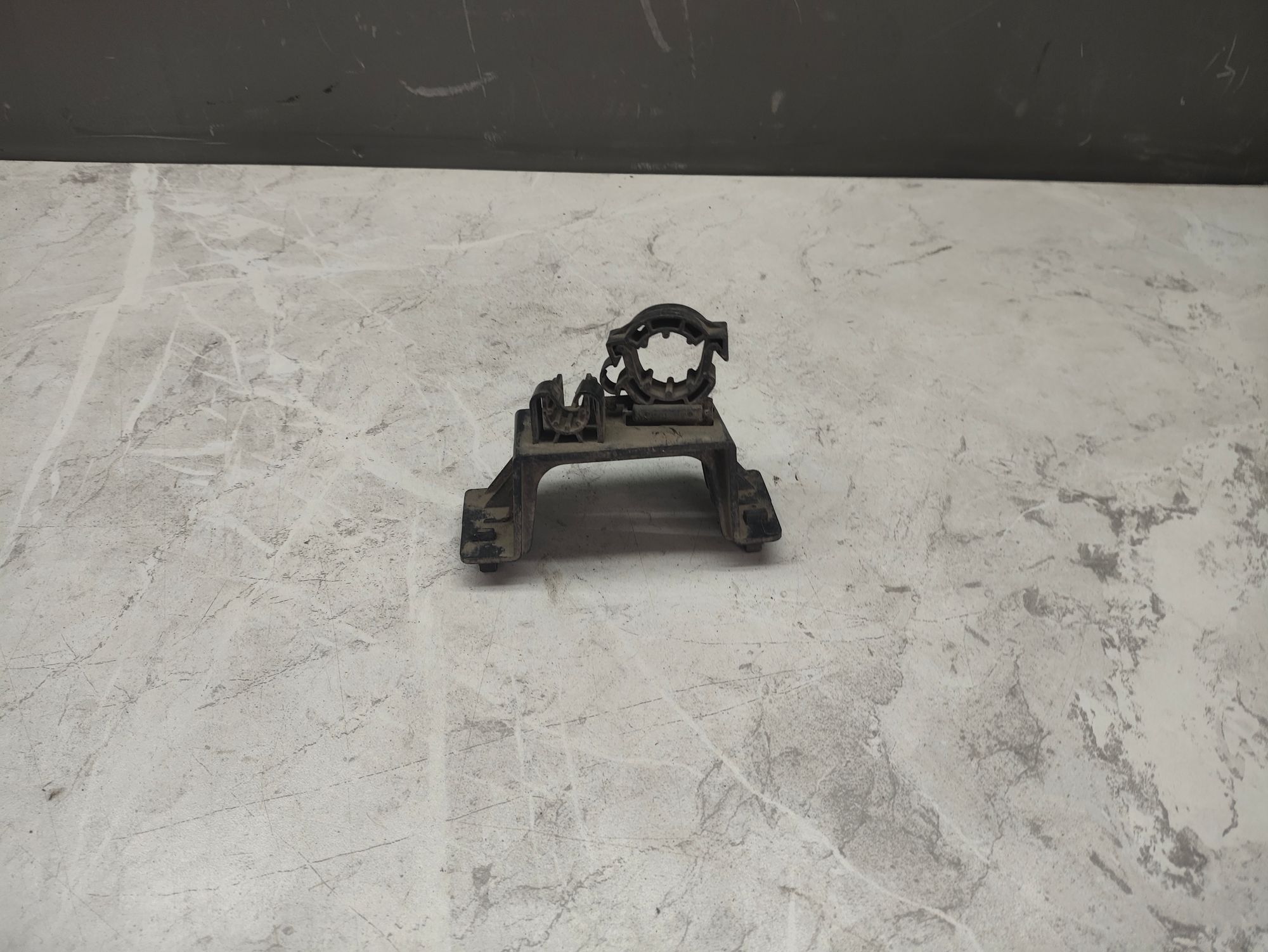 https://ycs.partsauto.market/partsauto-images/thmbs/userImages/6ab8ea4394fc0aced0b69382a3e61955/part/0b8e7832-8545-4c56-8115-2f438649bad9_1778577450858.jpg