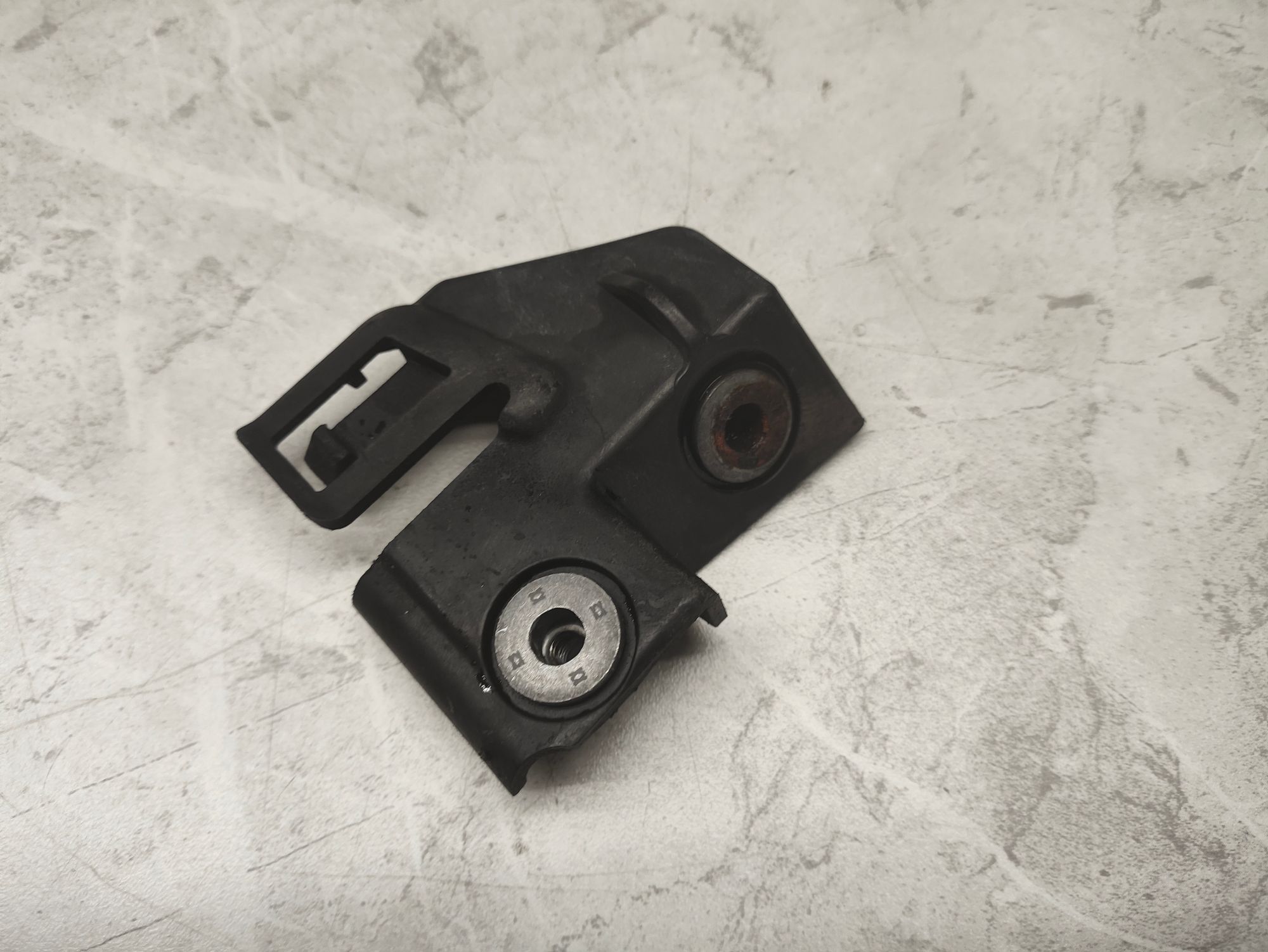 https://ycs.partsauto.market/partsauto-images/thmbs/userImages/6ab8ea4394fc0aced0b69382a3e61955/part/0c145e95-2a95-49b9-8a77-e9c9c2fac845_1781010996100.jpg