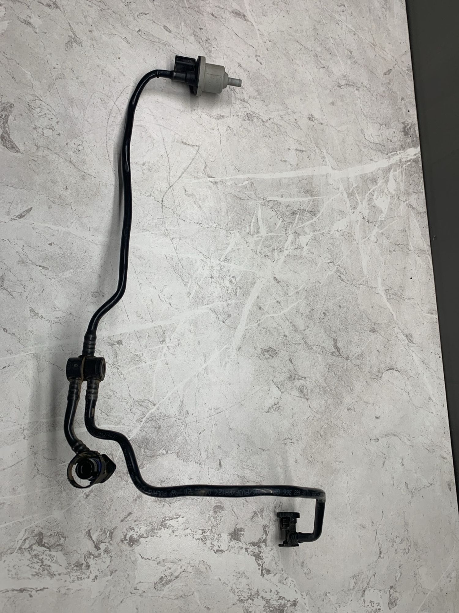 https://ycs.partsauto.market/partsauto-images/thmbs/userImages/6ab8ea4394fc0aced0b69382a3e61955/part/0ccc8639-cedd-487e-af8b-54d6c238fd4f_1774443222431.jpg