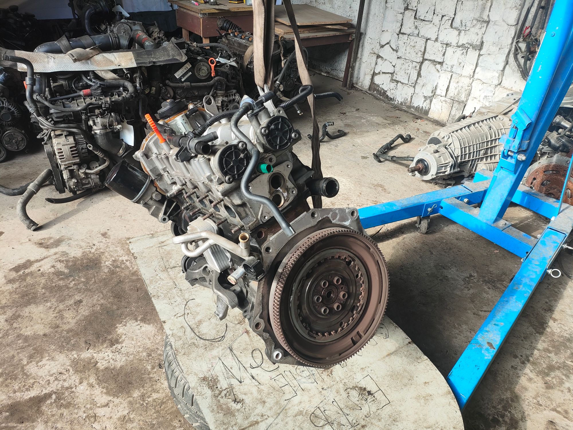 https://ycs.partsauto.market/partsauto-images/thmbs/userImages/6ab8ea4394fc0aced0b69382a3e61955/part/0d9ab873-cb0e-42e5-9138-880679b6a73e_1778593626698.jpg