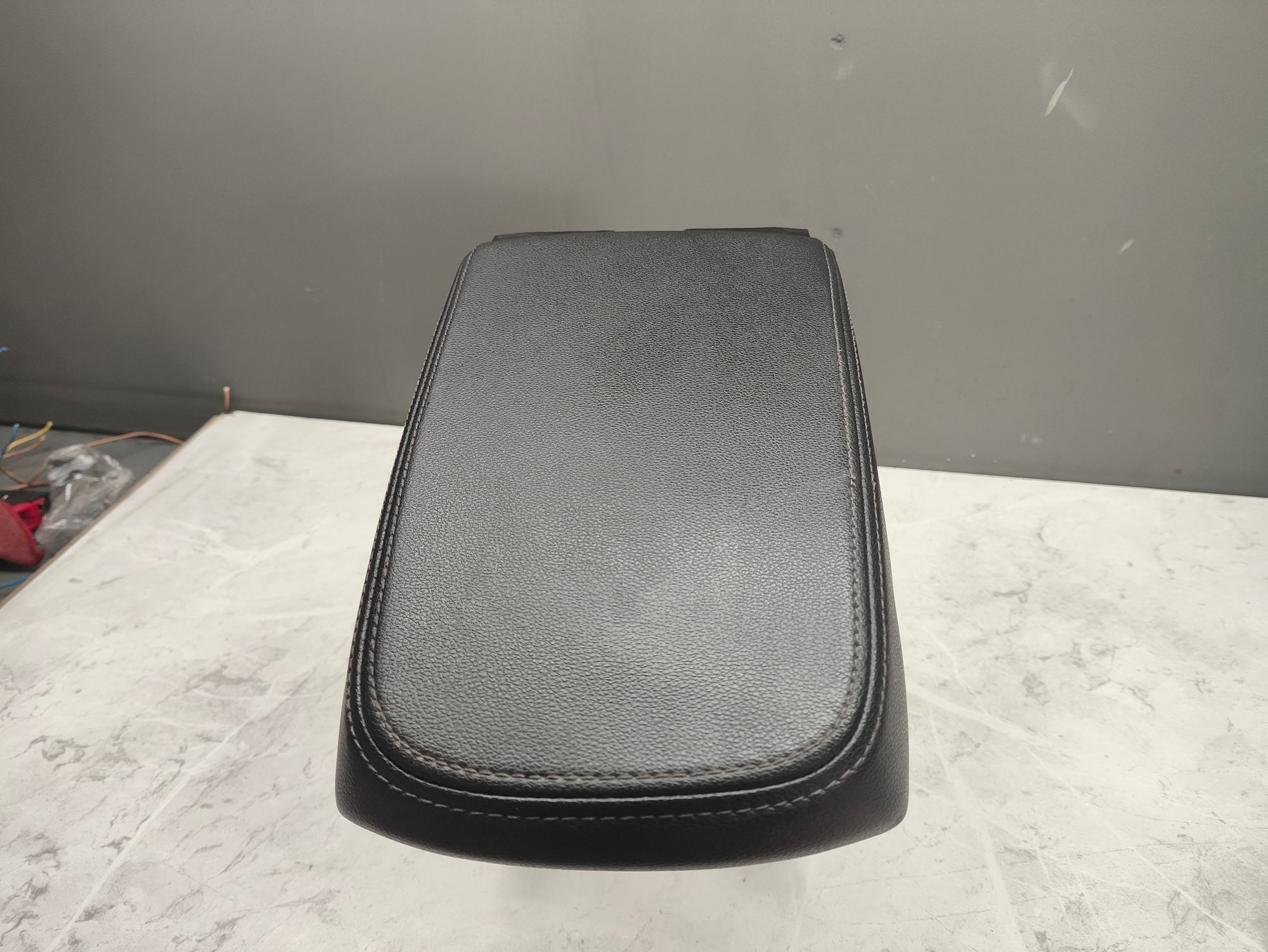 https://ycs.partsauto.market/partsauto-images/thmbs/userImages/6ab8ea4394fc0aced0b69382a3e61955/part/12d68b74-55f9-4bfd-a5d1-7b9e88b24250_1775292094680.jpg