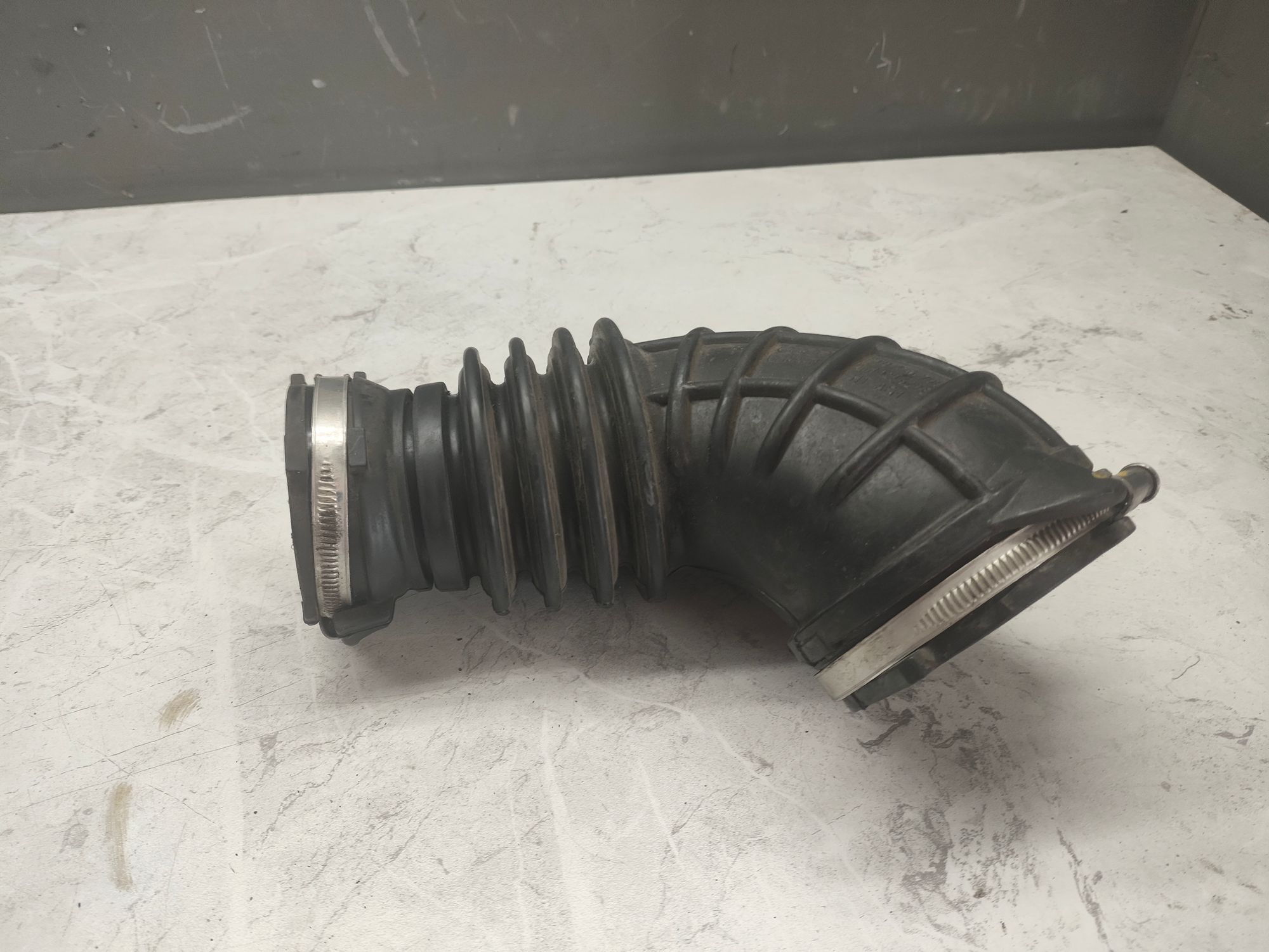 https://ycs.partsauto.market/partsauto-images/thmbs/userImages/6ab8ea4394fc0aced0b69382a3e61955/part/1358ba58-6a7f-4eab-b9aa-839757ecb81d_1785405720669.jpg