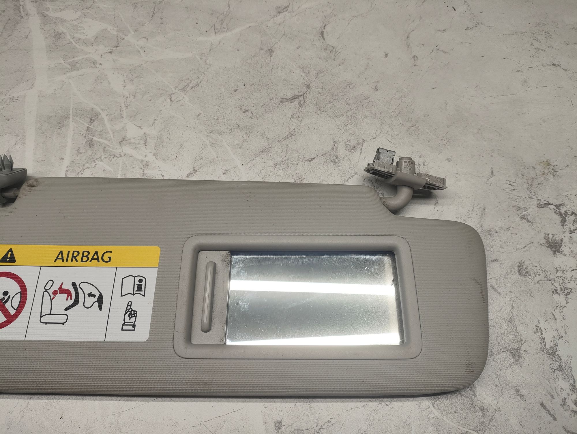 https://ycs.partsauto.market/partsauto-images/thmbs/userImages/6ab8ea4394fc0aced0b69382a3e61955/part/13748302-2d0a-4258-a5b5-53f8c845d2f1_1775737913493.jpg