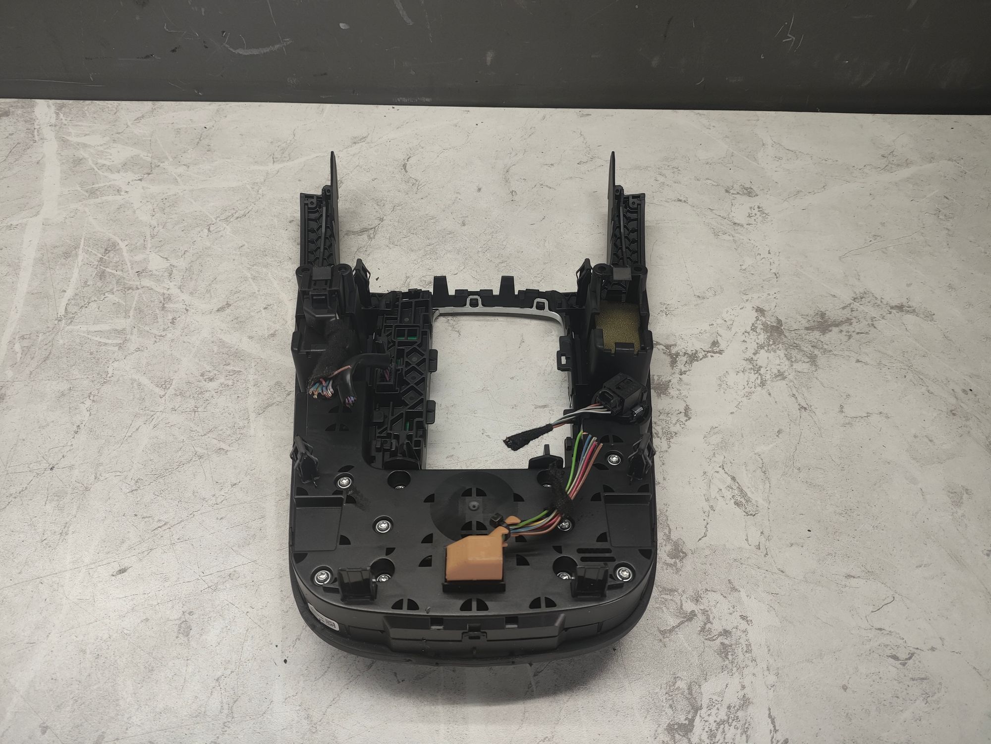 https://ycs.partsauto.market/partsauto-images/thmbs/userImages/6ab8ea4394fc0aced0b69382a3e61955/part/13d0b4ae-43c3-49d0-b61b-f9842ce7f286_1783940397245.jpg
