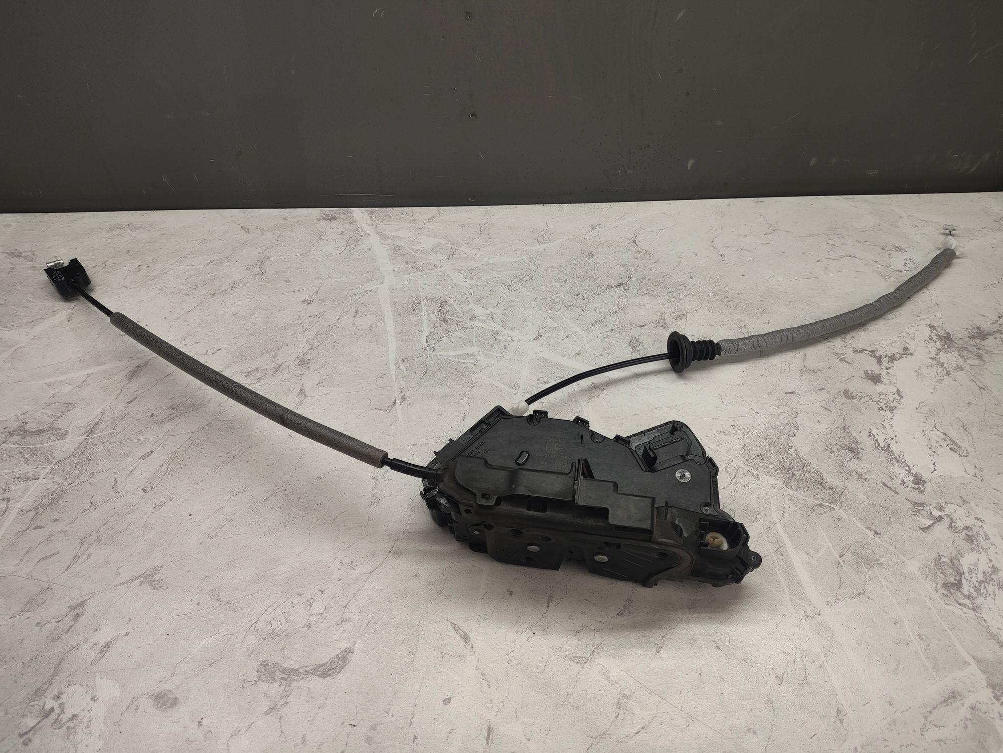 https://ycs.partsauto.market/partsauto-images/thmbs/userImages/6ab8ea4394fc0aced0b69382a3e61955/part/1426480f-38f8-4ad2-b5ce-08a2a9c24baf_1776331401546.jpg
