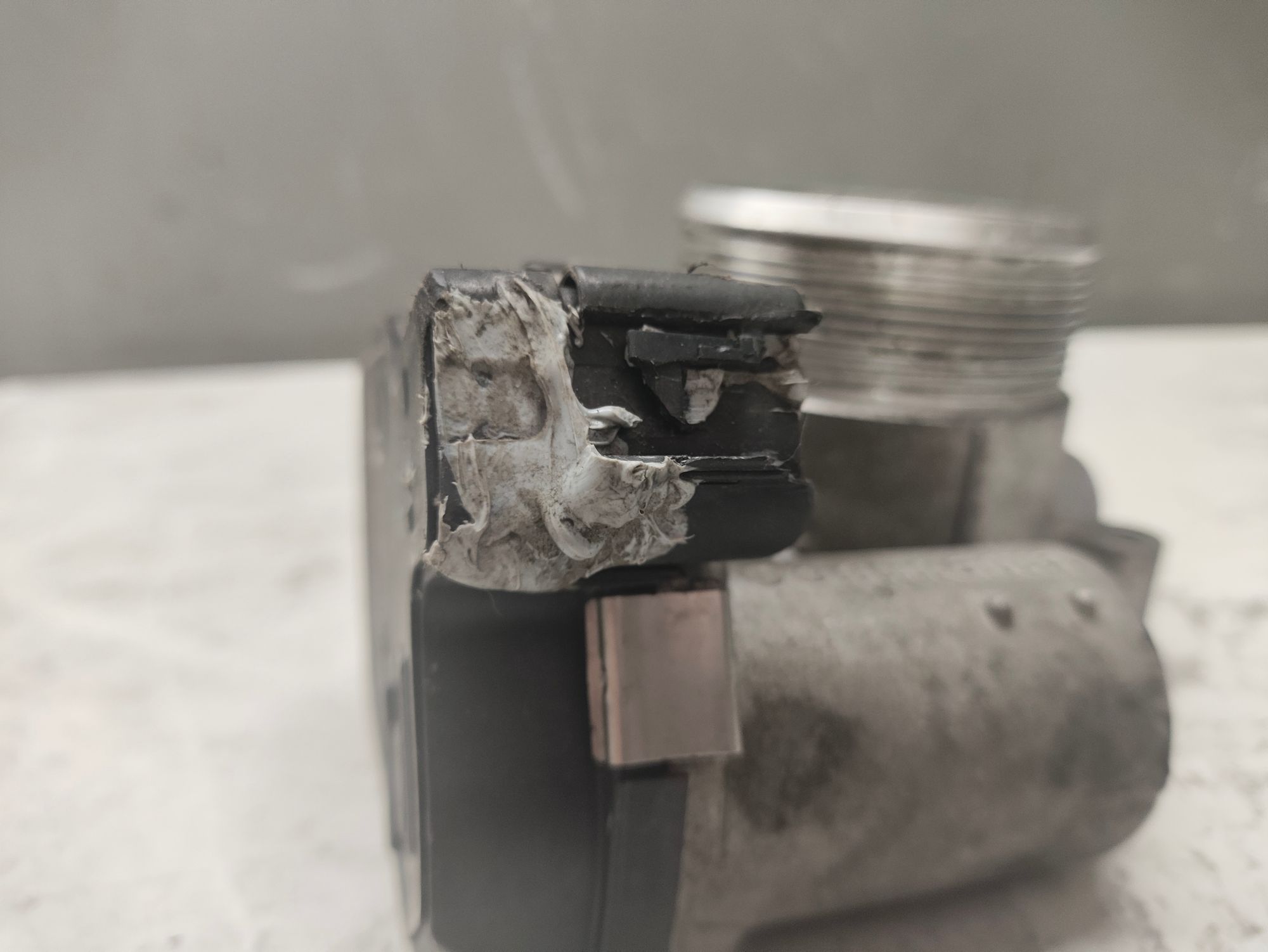https://ycs.partsauto.market/partsauto-images/thmbs/userImages/6ab8ea4394fc0aced0b69382a3e61955/part/143cc6b7-1ce0-4b36-8feb-f050596d0a0f_1779096260276.jpg