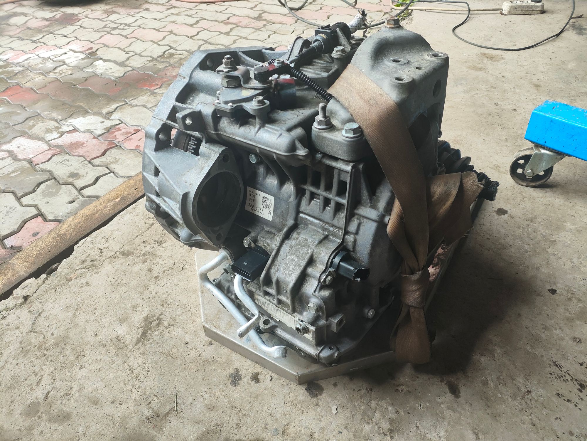 https://ycs.partsauto.market/partsauto-images/thmbs/userImages/6ab8ea4394fc0aced0b69382a3e61955/part/1587cd7b-125f-4732-ab43-38d5b2179187_1779101888611.jpg