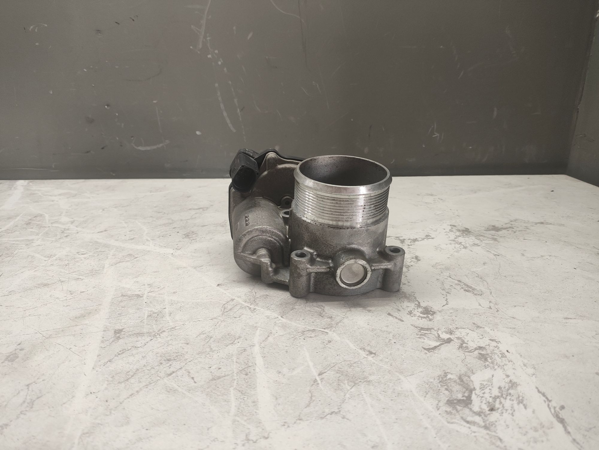 https://ycs.partsauto.market/partsauto-images/thmbs/userImages/6ab8ea4394fc0aced0b69382a3e61955/part/16b61983-202d-4f63-b356-96dc2fe90f94_1785408260286.jpg