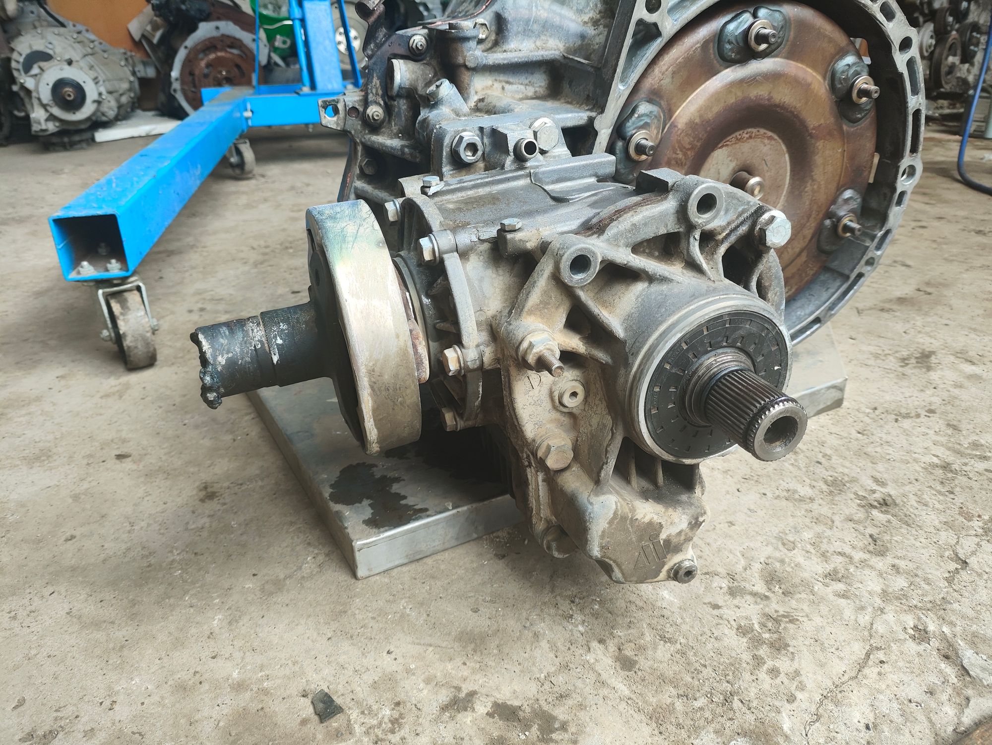 https://ycs.partsauto.market/partsauto-images/thmbs/userImages/6ab8ea4394fc0aced0b69382a3e61955/part/16ee8dbc-8021-4c09-9c4e-548547163809_1779101777500.jpg