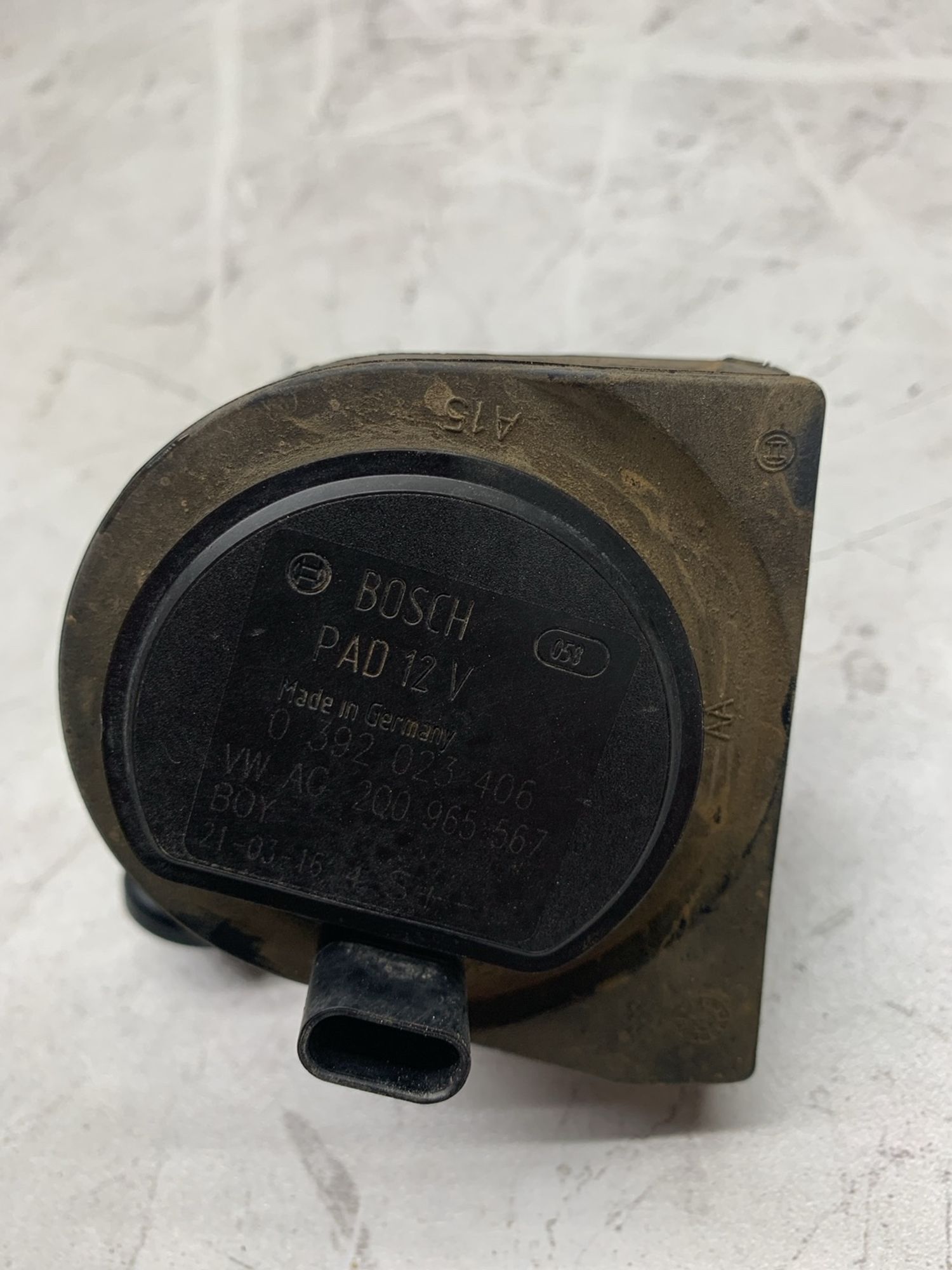 https://ycs.partsauto.market/partsauto-images/thmbs/userImages/6ab8ea4394fc0aced0b69382a3e61955/part/174d67f6-2859-41bb-b898-ab3fdce68379_1774602686773.jpg
