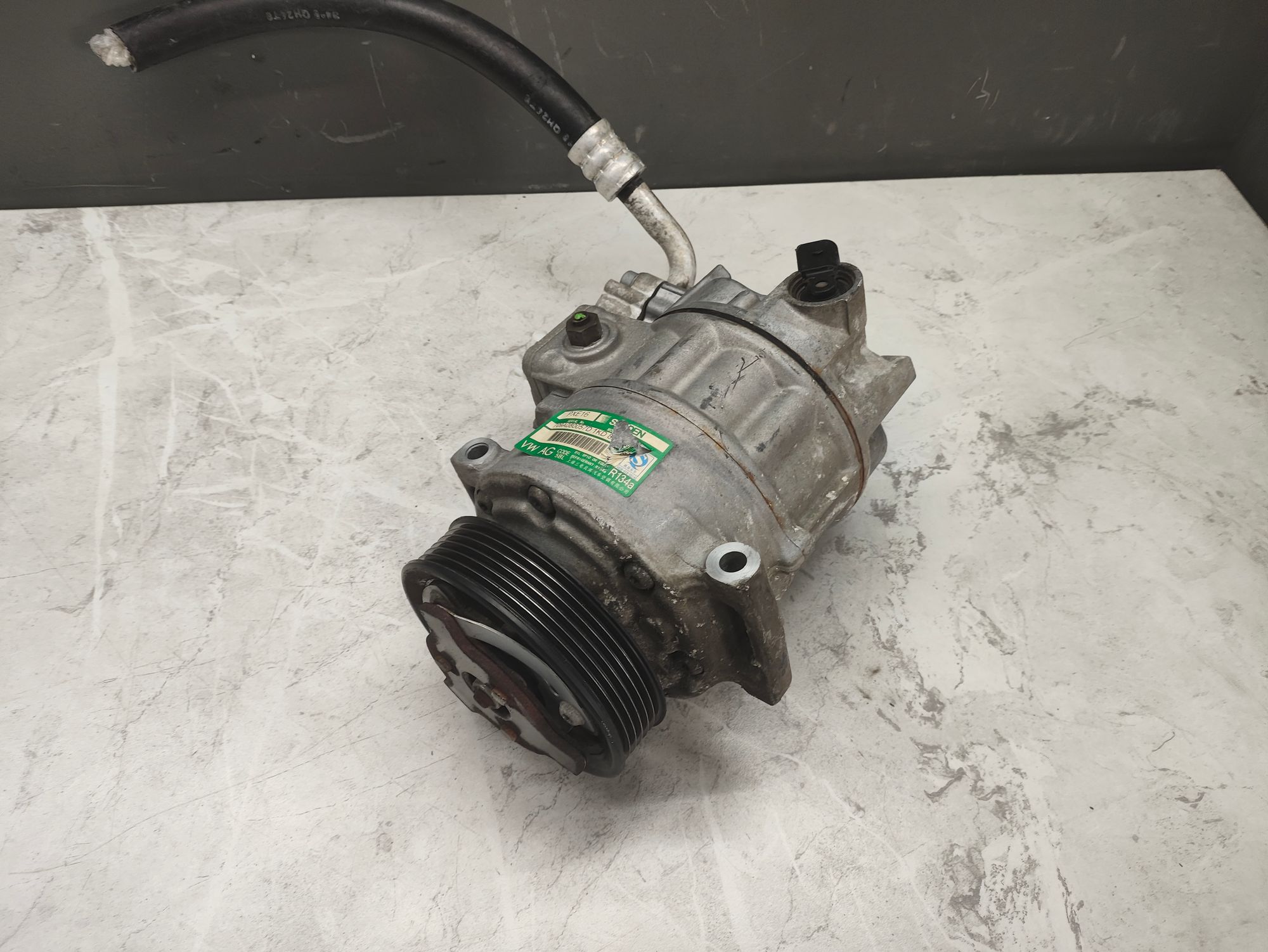 https://ycs.partsauto.market/partsauto-images/thmbs/userImages/6ab8ea4394fc0aced0b69382a3e61955/part/18acf942-87ed-4961-9b43-3c2fb2b87340_1781087253837.jpg
