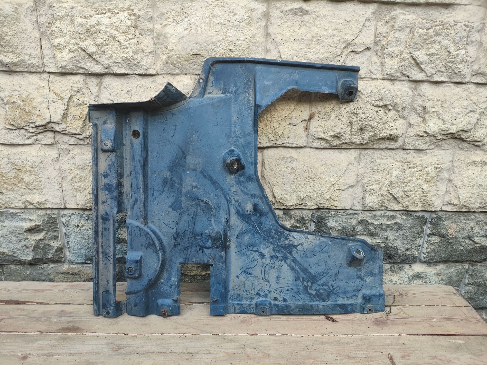 https://ycs.partsauto.market/partsauto-images/thmbs/userImages/6ab8ea4394fc0aced0b69382a3e61955/part/190a3112-2e73-4dc8-88d6-7aa97e4bd7f1_1777985913402.jpg