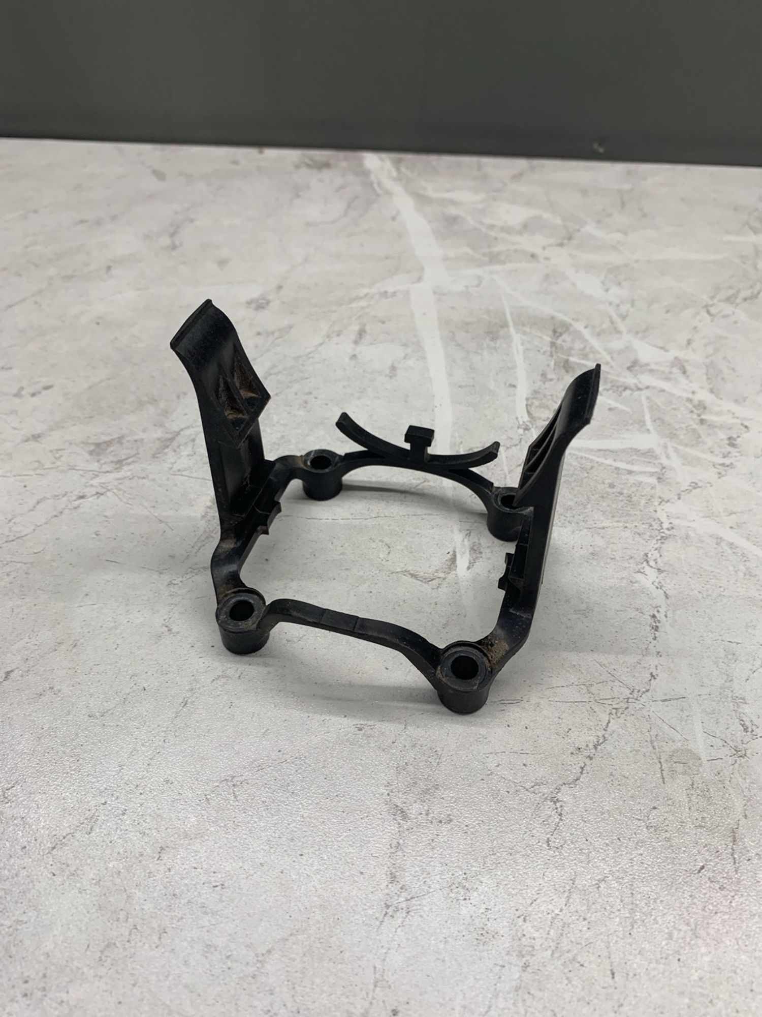https://ycs.partsauto.market/partsauto-images/thmbs/userImages/6ab8ea4394fc0aced0b69382a3e61955/part/193e0057-753b-4bbb-aac4-cde7f2ce5f4c_1773750864102.jpg