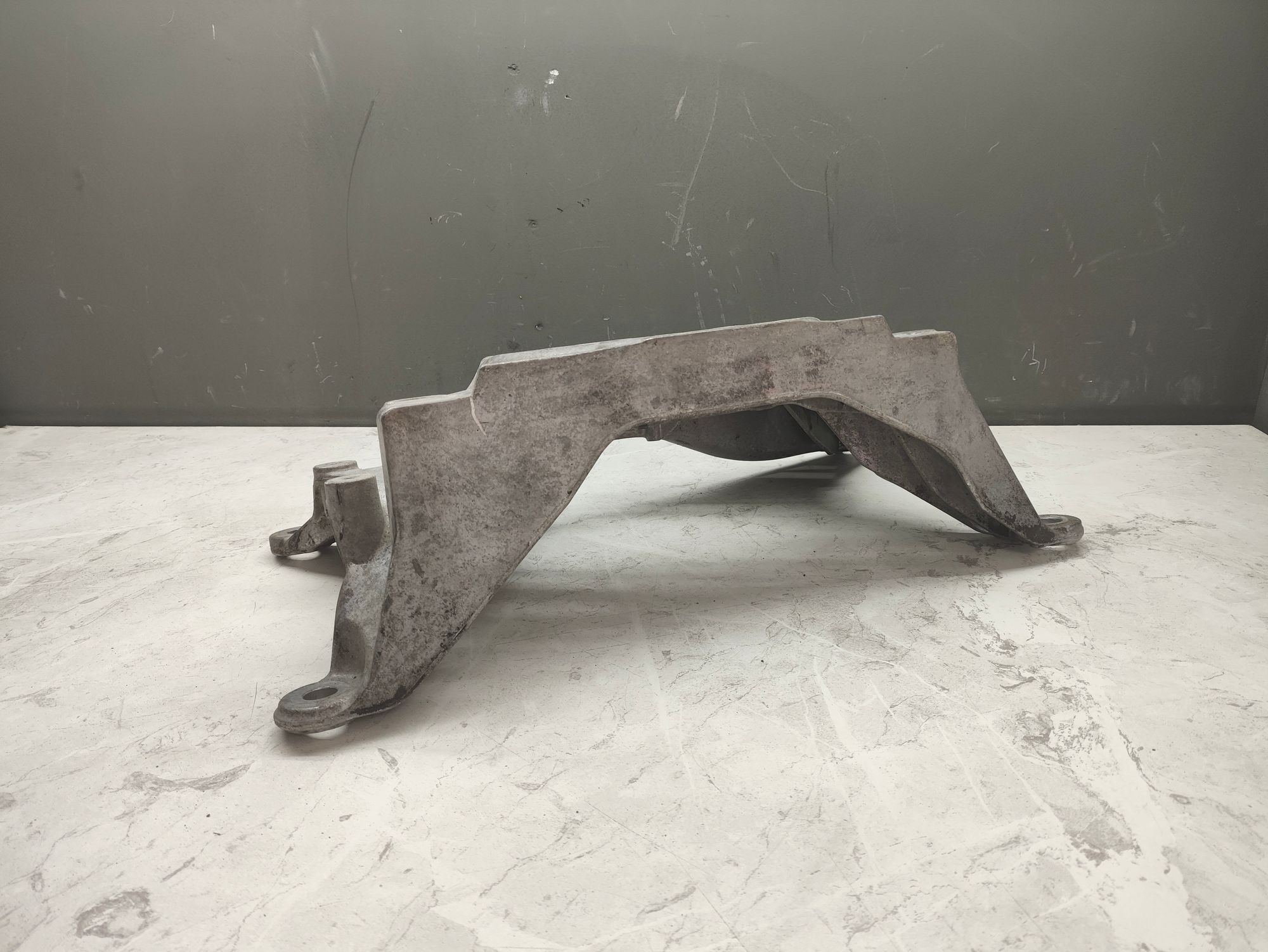 https://ycs.partsauto.market/partsauto-images/thmbs/userImages/6ab8ea4394fc0aced0b69382a3e61955/part/1944dd71-aa78-4819-9ea1-e3b2533d47fb_1781082212058.jpg