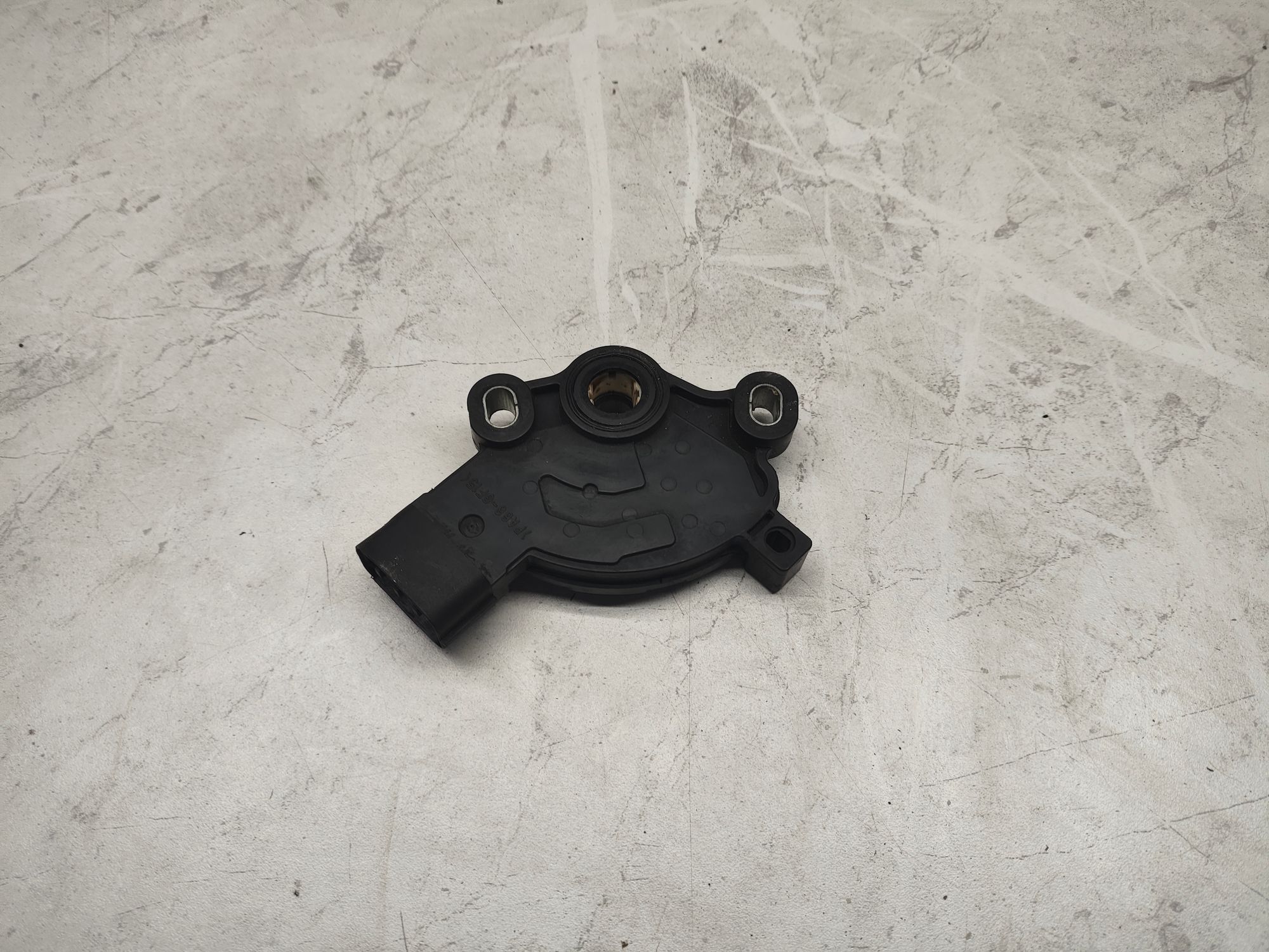 https://ycs.partsauto.market/partsauto-images/thmbs/userImages/6ab8ea4394fc0aced0b69382a3e61955/part/19b06a54-dfc2-4b3f-9544-39d826a08938_1778241706297.jpg