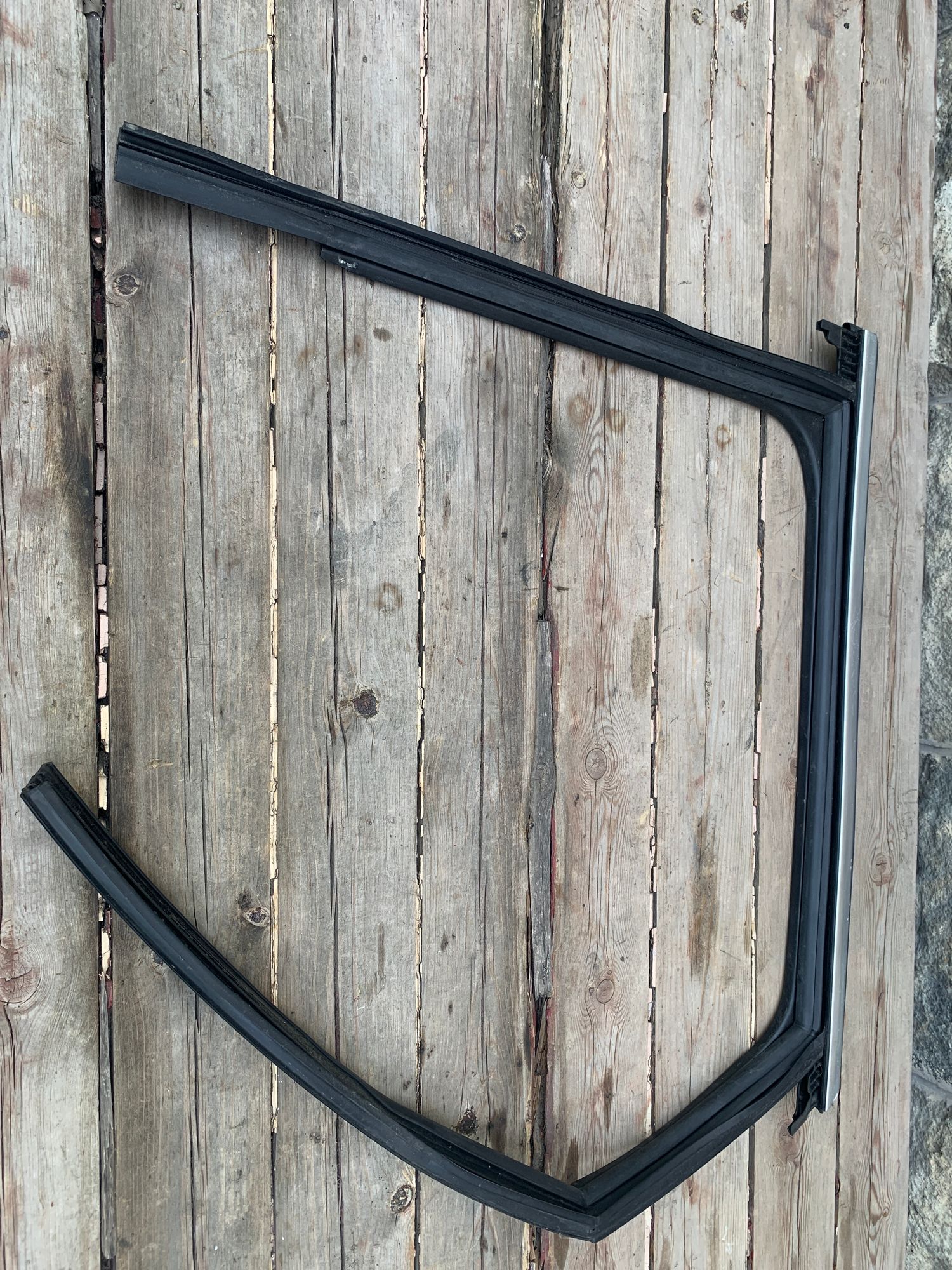https://ycs.partsauto.market/partsauto-images/thmbs/userImages/6ab8ea4394fc0aced0b69382a3e61955/part/19ed0d17-07d4-4ac3-8745-c9a0abae9163_1786101778638.jpg