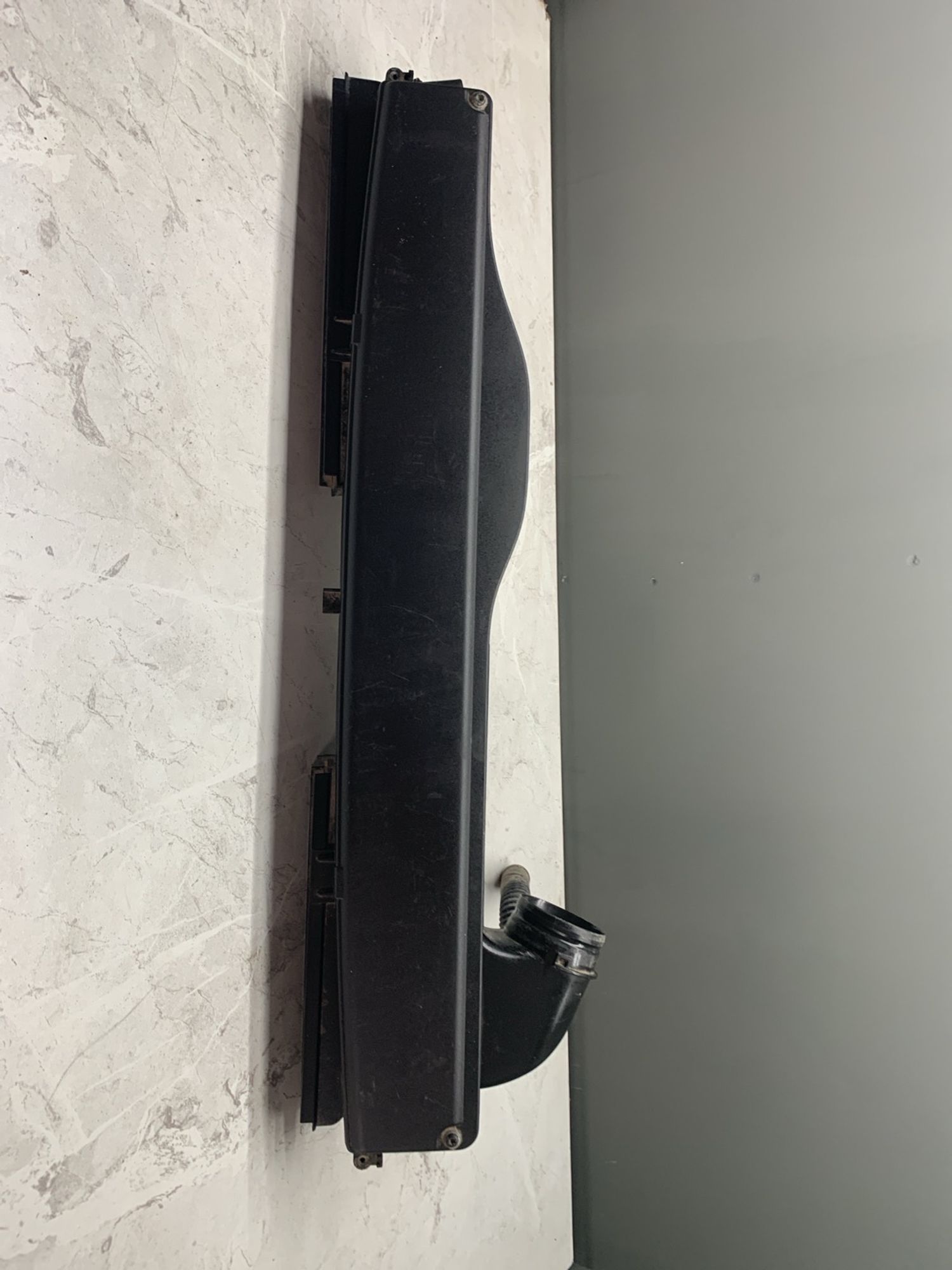 https://ycs.partsauto.market/partsauto-images/thmbs/userImages/6ab8ea4394fc0aced0b69382a3e61955/part/1a265759-b039-45f9-b971-e55498d3b628_1773923143335.jpg