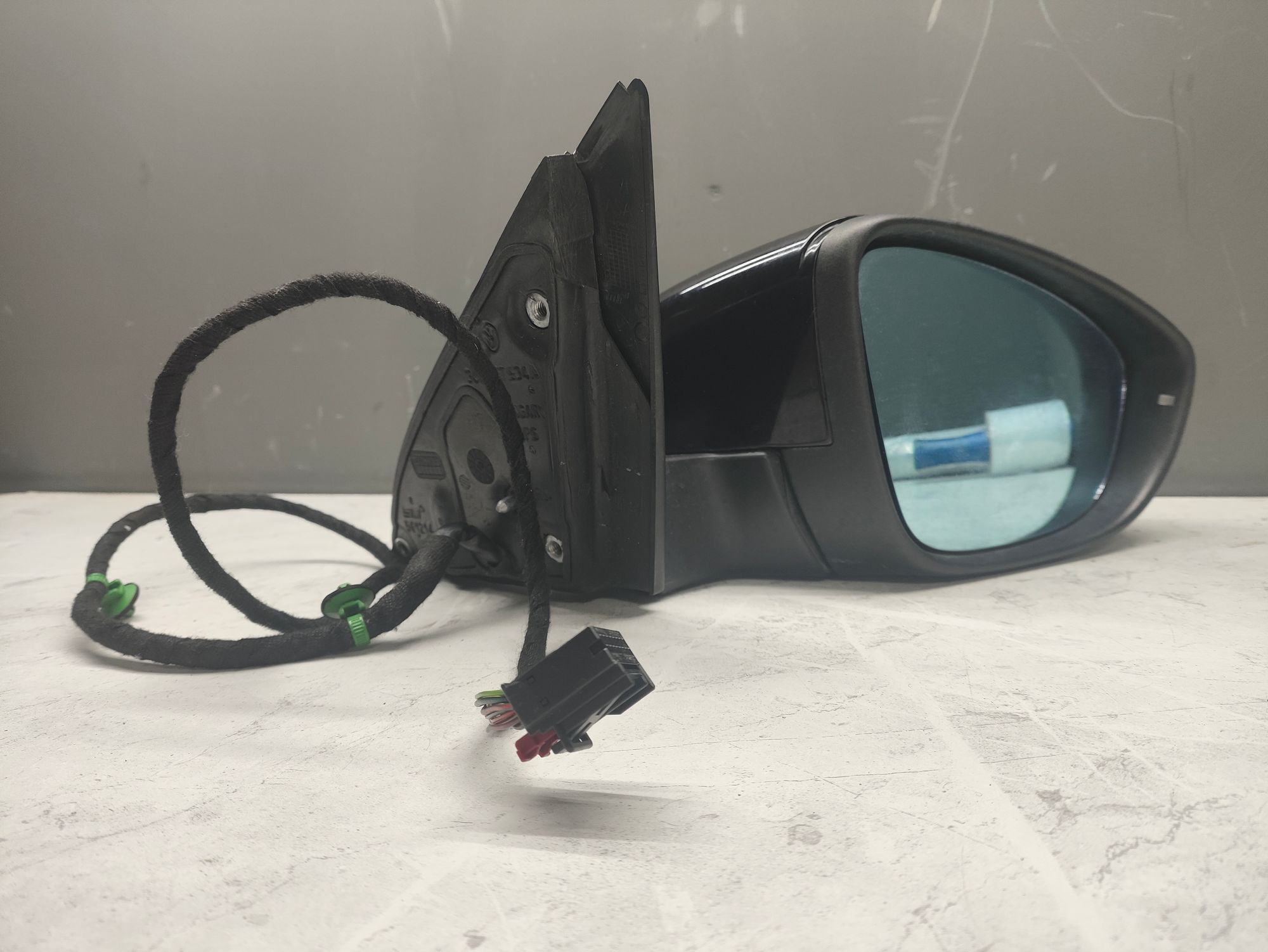 https://ycs.partsauto.market/partsauto-images/thmbs/userImages/6ab8ea4394fc0aced0b69382a3e61955/part/1b9b0588-924f-408d-928e-22870759771b_1777711439469.jpg