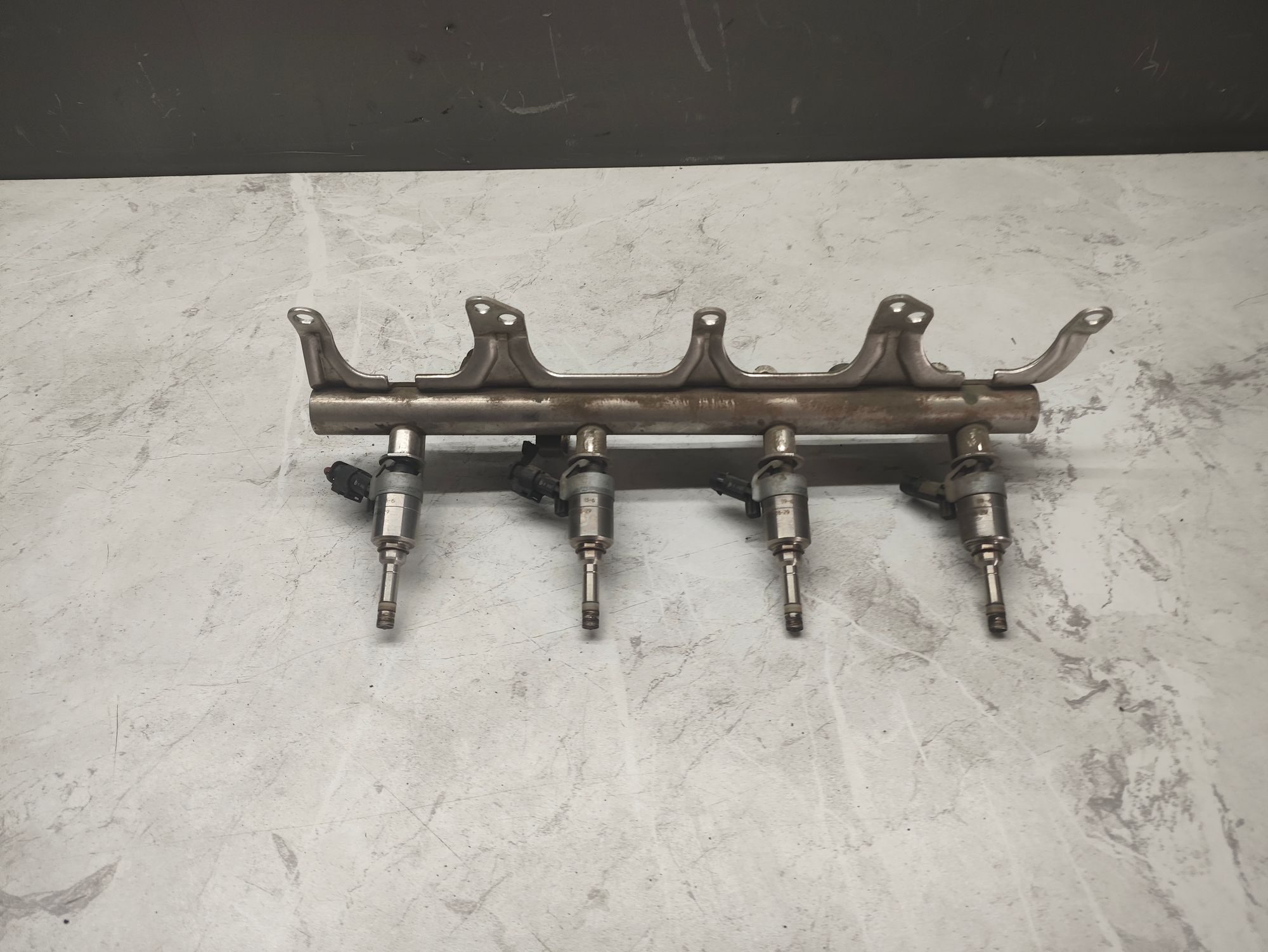 https://ycs.partsauto.market/partsauto-images/thmbs/userImages/6ab8ea4394fc0aced0b69382a3e61955/part/1bb3ffd4-25d6-486a-8efc-3e137753298b_1781603414283.jpg