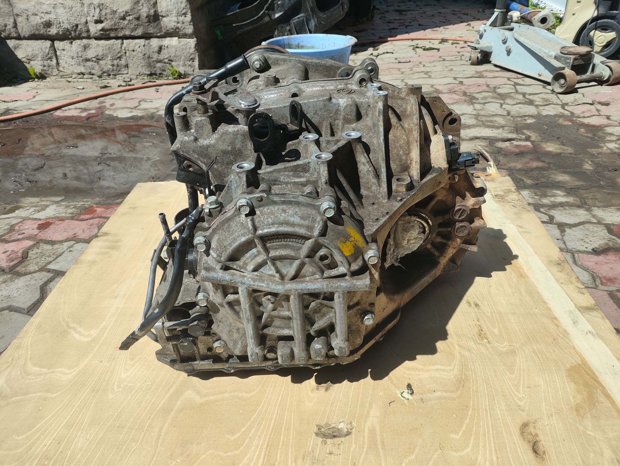 https://ycs.partsauto.market/partsauto-images/thmbs/userImages/6ab8ea4394fc0aced0b69382a3e61955/part/1da173ad-a74f-40d3-9d51-0facca136097_1778238639283.jpg