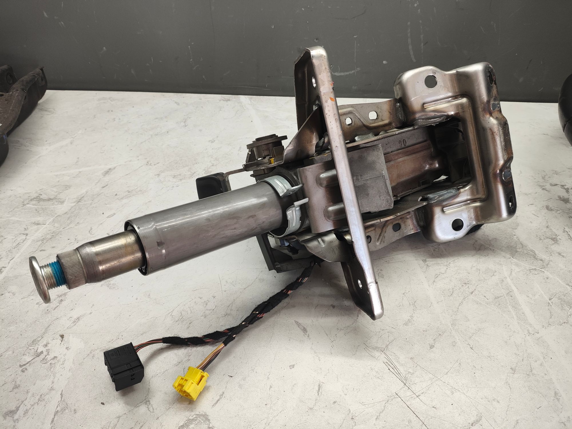 https://ycs.partsauto.market/partsauto-images/thmbs/userImages/6ab8ea4394fc0aced0b69382a3e61955/part/1e1868c1-d86d-4def-b51b-8f8d6c355397_1787305351731.jpg