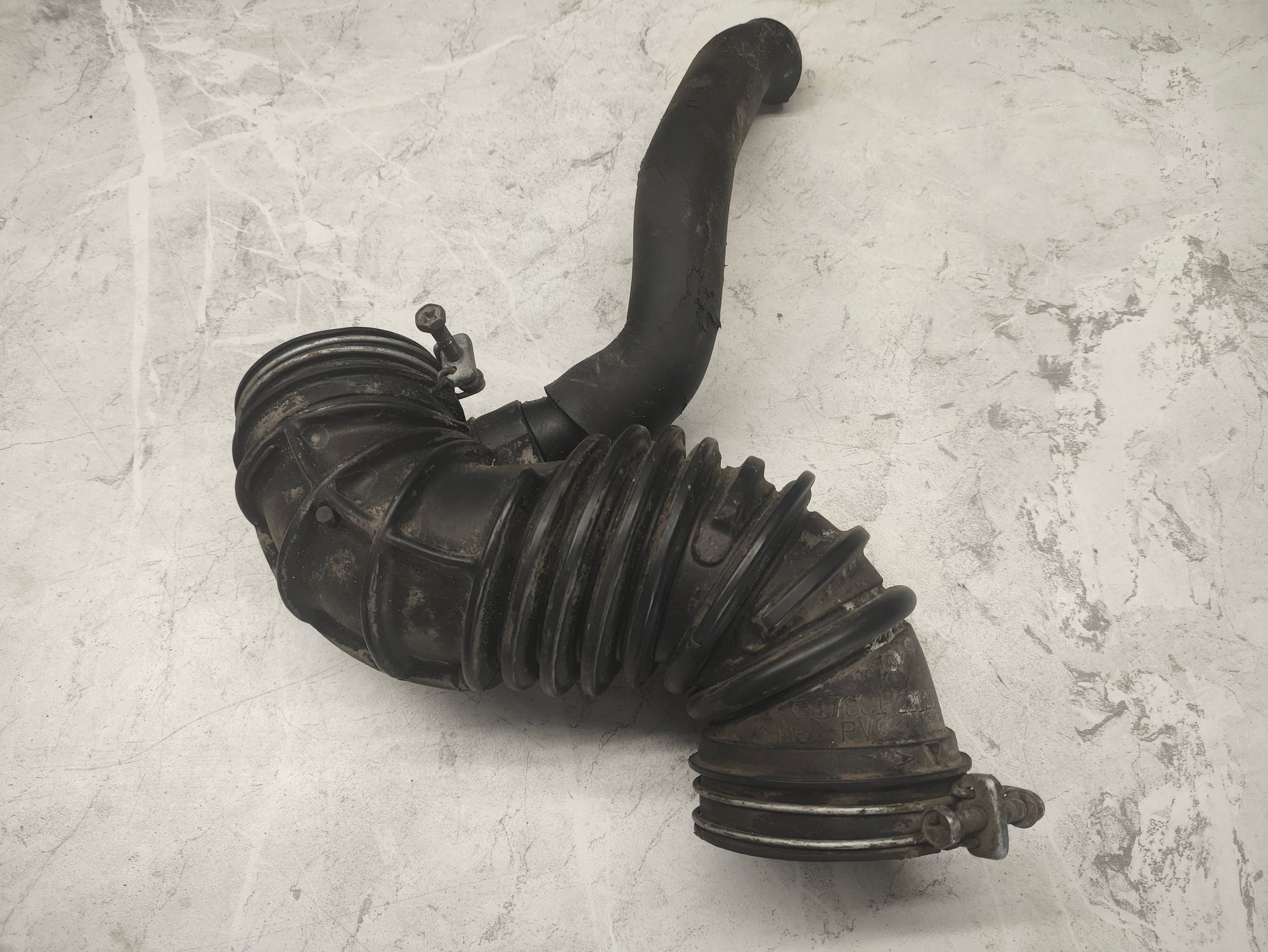 https://ycs.partsauto.market/partsauto-images/thmbs/userImages/6ab8ea4394fc0aced0b69382a3e61955/part/1e3249be-68d2-45b9-84ce-9532d1945765_1780659751576.jpg