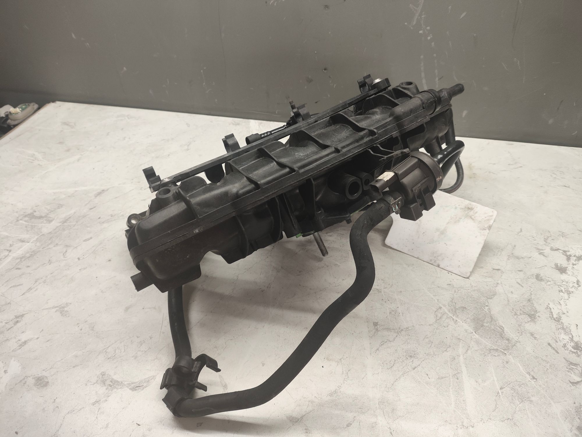 https://ycs.partsauto.market/partsauto-images/thmbs/userImages/6ab8ea4394fc0aced0b69382a3e61955/part/1e7f05c7-dfb3-4bf0-a12b-50787e9a4f37_1779096342532.jpg