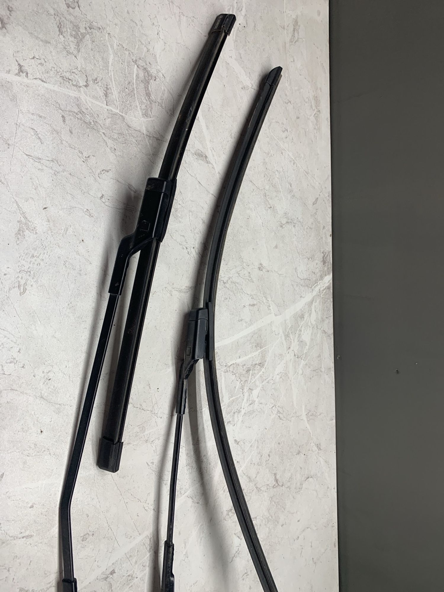 https://ycs.partsauto.market/partsauto-images/thmbs/userImages/6ab8ea4394fc0aced0b69382a3e61955/part/1f393602-e3d6-4ead-b79a-4411b970b0cd_1773681272548.jpg