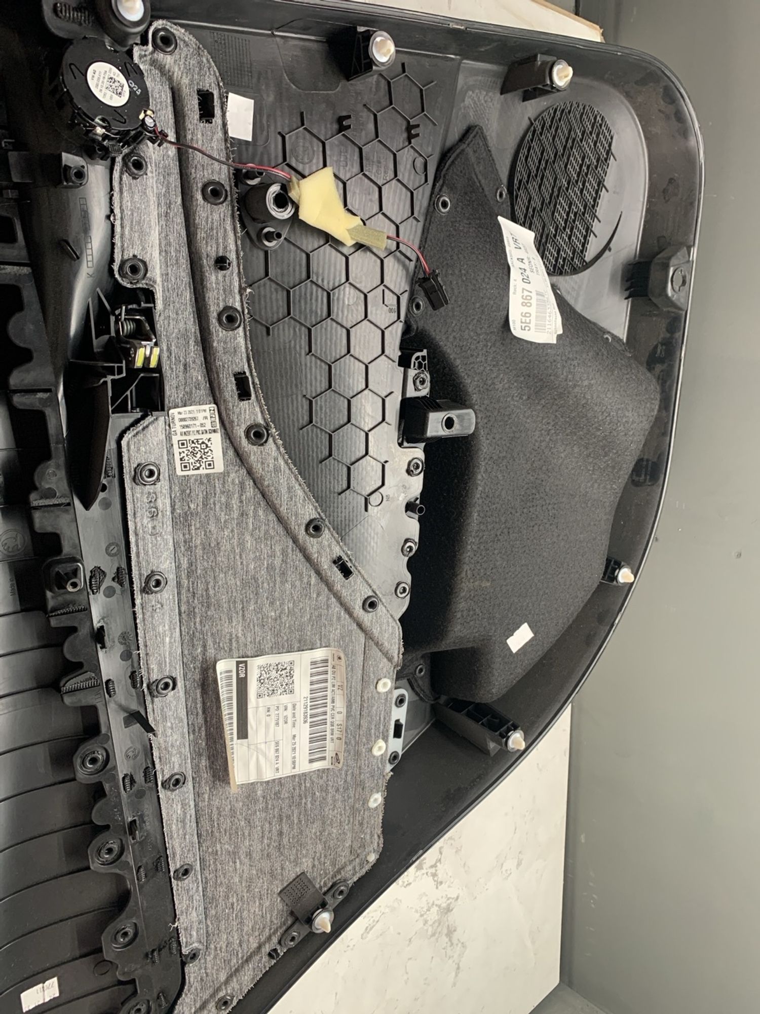 https://ycs.partsauto.market/partsauto-images/thmbs/userImages/6ab8ea4394fc0aced0b69382a3e61955/part/1f62cef4-9b59-407f-87a0-9a90c8df8ada_1774358656702.jpg