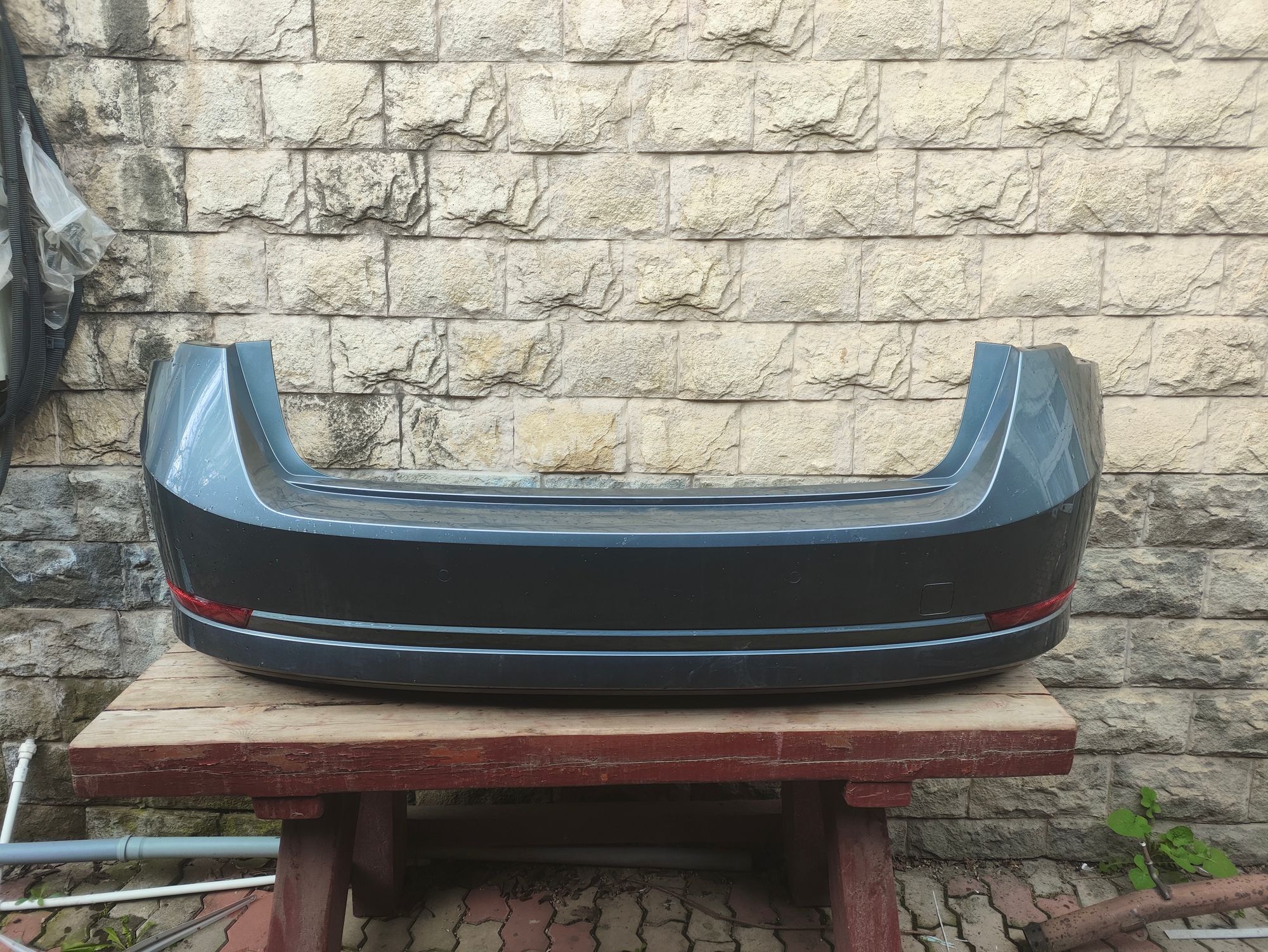 https://ycs.partsauto.market/partsauto-images/thmbs/userImages/6ab8ea4394fc0aced0b69382a3e61955/part/1fb05a54-dca4-45ac-a997-5a8778cde477_1776087697006.jpg