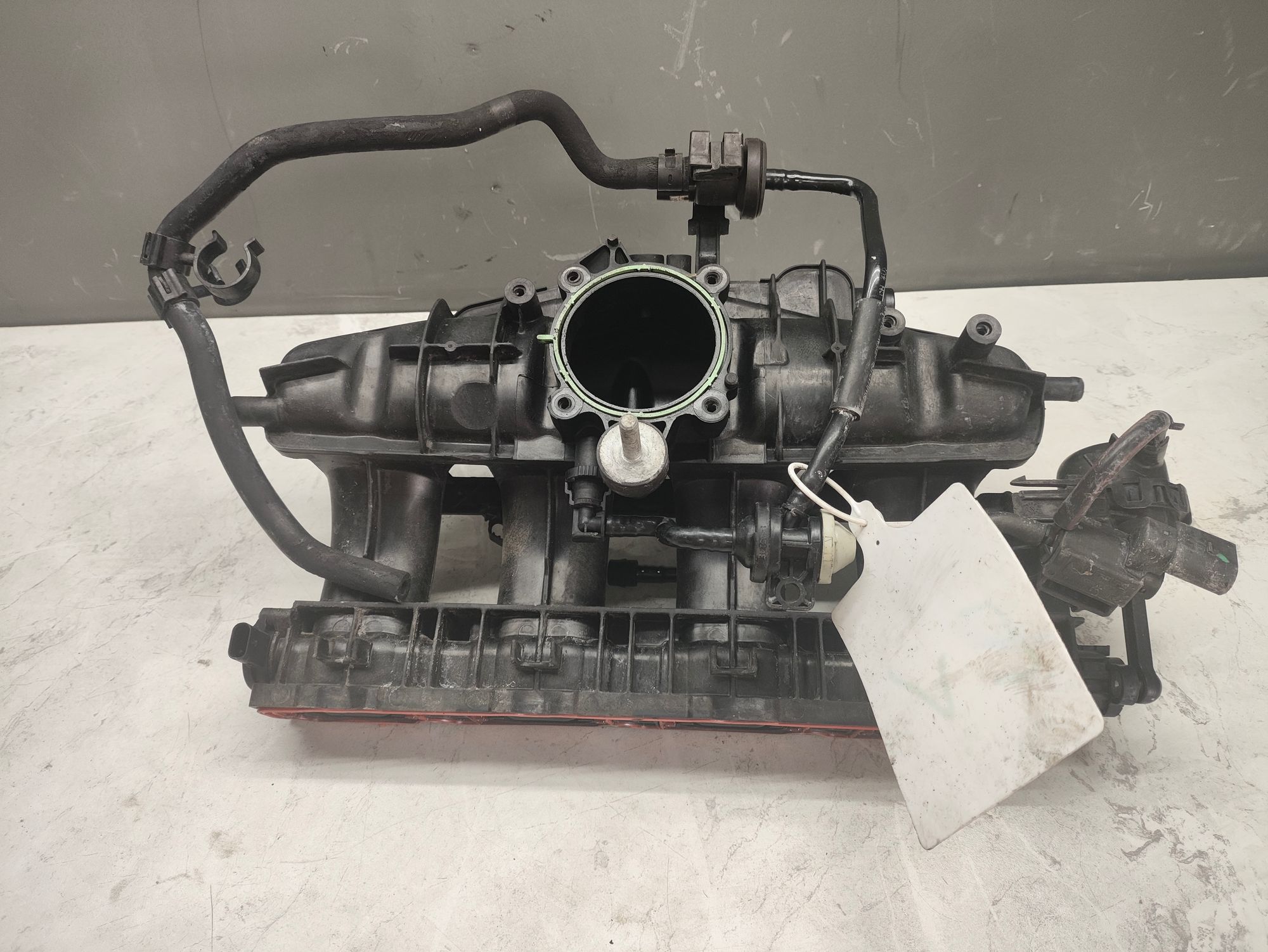 https://ycs.partsauto.market/partsauto-images/thmbs/userImages/6ab8ea4394fc0aced0b69382a3e61955/part/23aa4d4b-06b8-45ae-94c0-d0de74e3298c_1779096344919.jpg