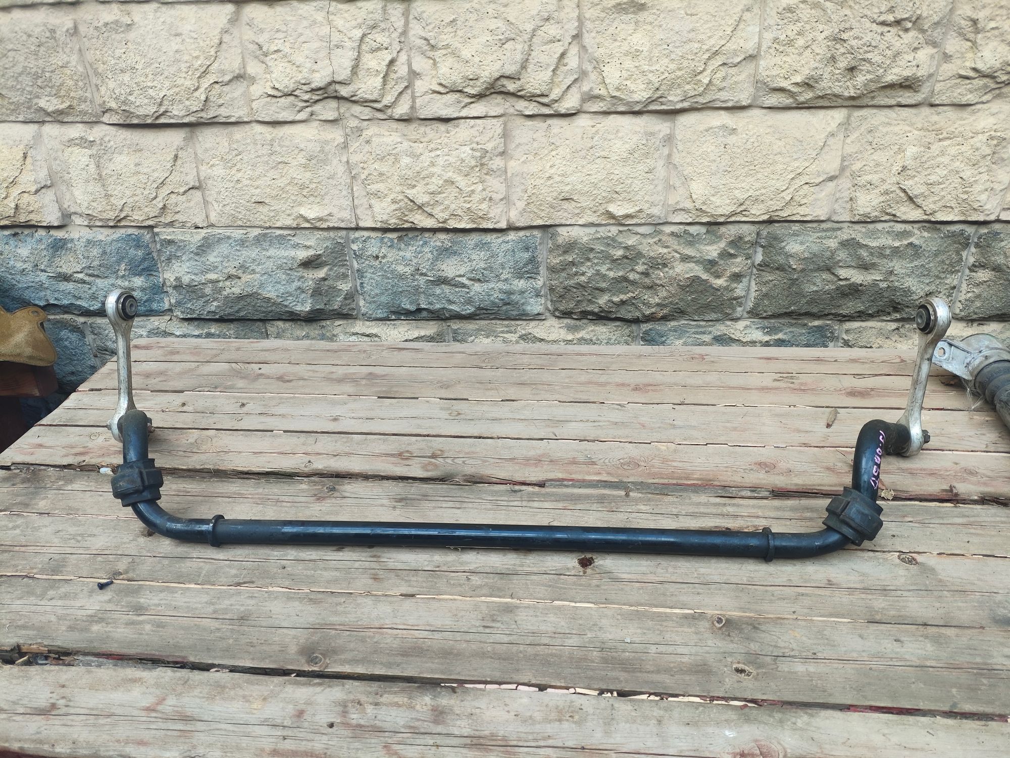 https://ycs.partsauto.market/partsauto-images/thmbs/userImages/6ab8ea4394fc0aced0b69382a3e61955/part/2555d641-5668-4650-982c-1ad01cc5e062_1784114268350.jpg
