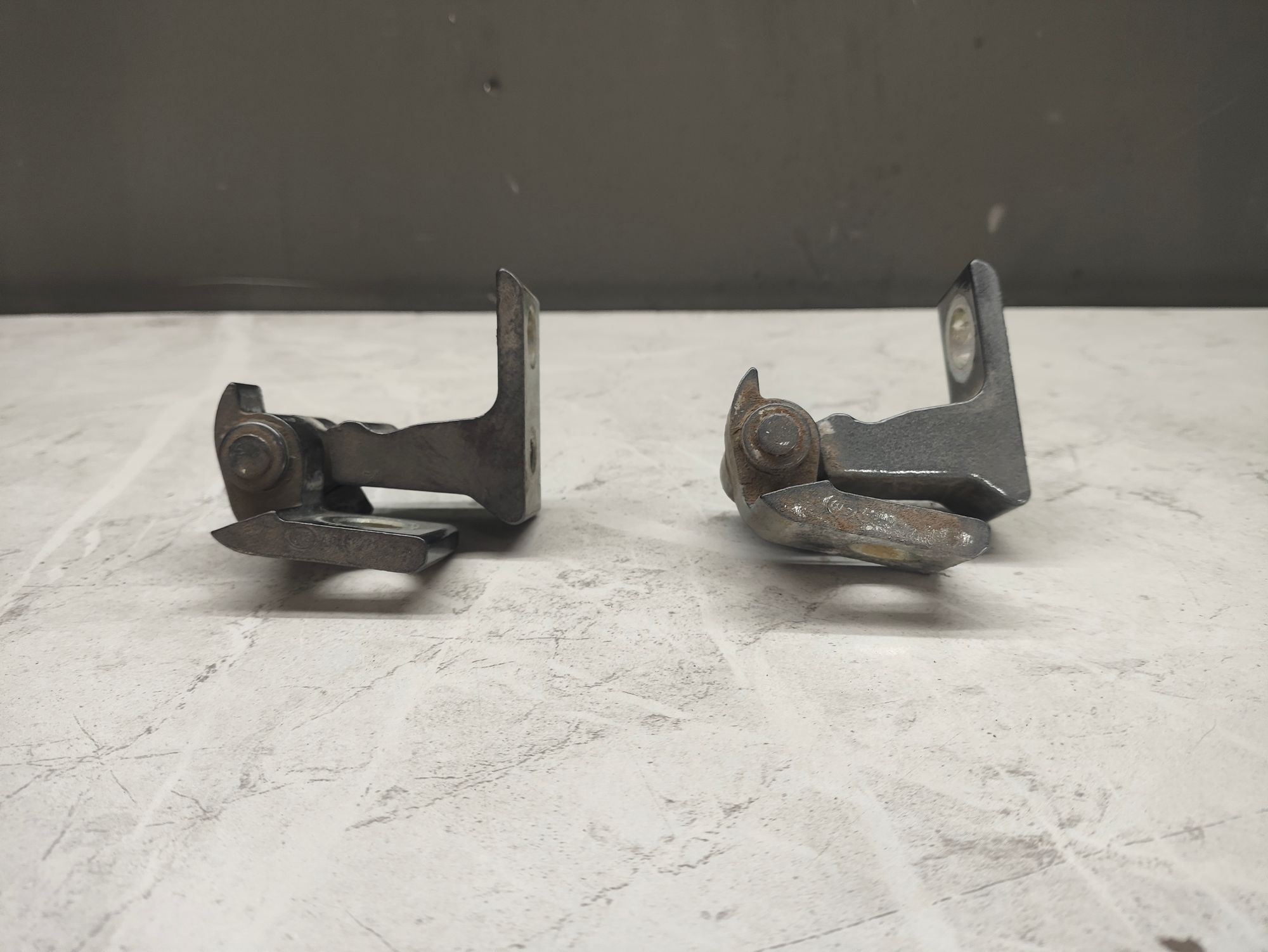 https://ycs.partsauto.market/partsauto-images/thmbs/userImages/6ab8ea4394fc0aced0b69382a3e61955/part/2768ba7a-545a-4525-b40b-1b4ae6727127_1776264609207.jpg