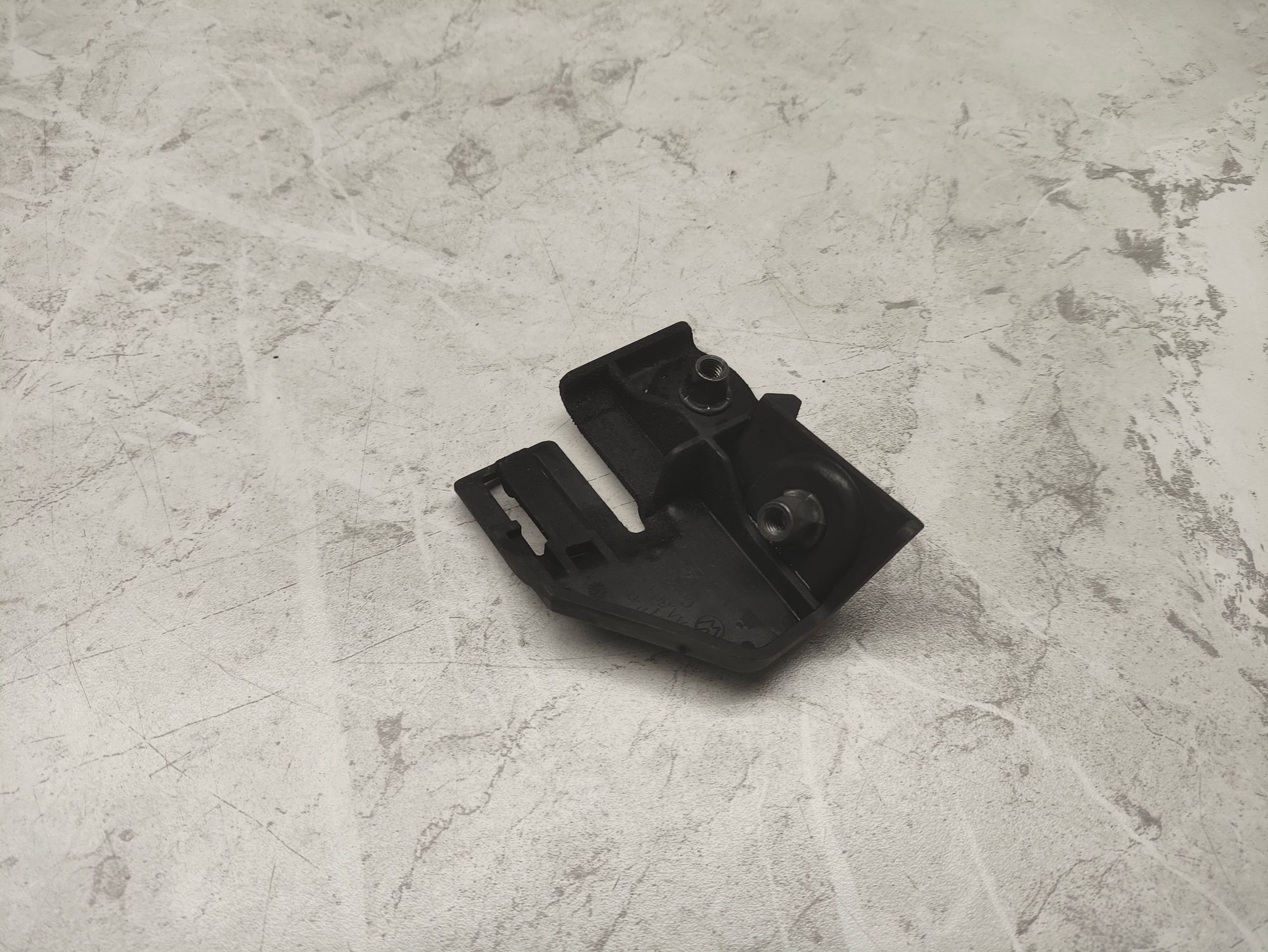 https://ycs.partsauto.market/partsauto-images/thmbs/userImages/6ab8ea4394fc0aced0b69382a3e61955/part/27cd2ed3-f9c8-494d-b1e5-a3c3393e319c_1781011000199.jpg