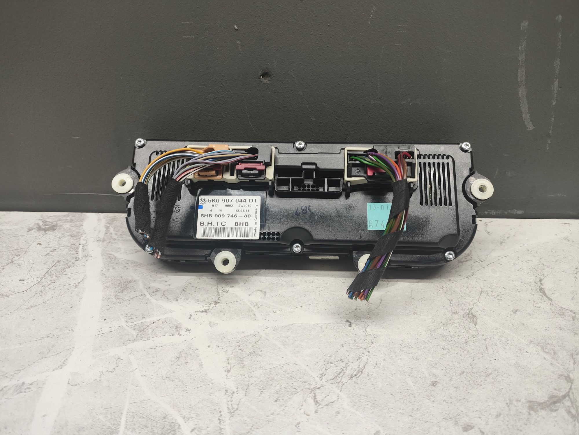 https://ycs.partsauto.market/partsauto-images/thmbs/userImages/6ab8ea4394fc0aced0b69382a3e61955/part/2925df16-5e21-4f49-abe3-2459055c45c6_1777716369545.jpg