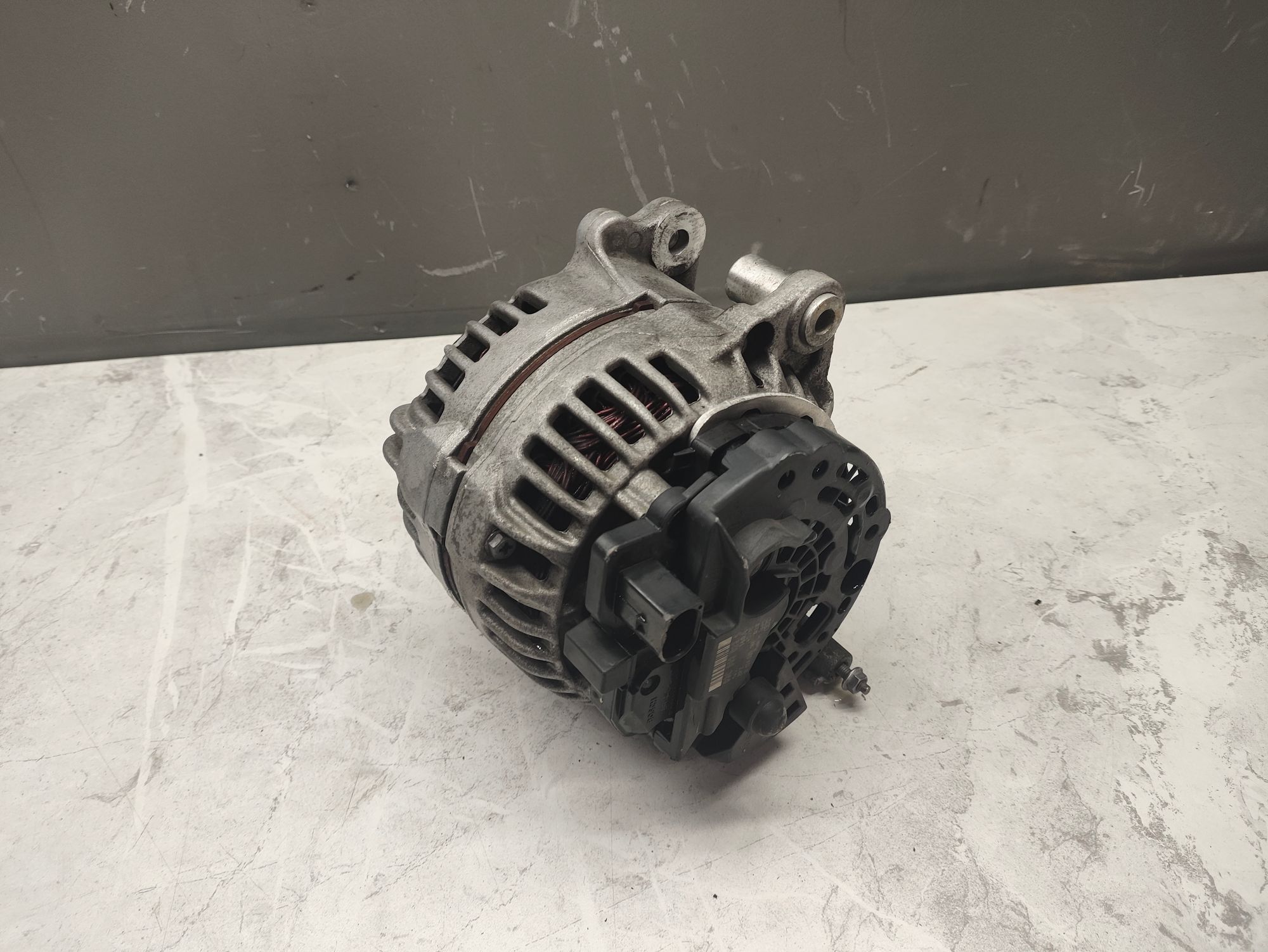 https://ycs.partsauto.market/partsauto-images/thmbs/userImages/6ab8ea4394fc0aced0b69382a3e61955/part/2bdfe84f-ea13-4b10-b5e2-95d4e6dea23c_1778586516094.jpg
