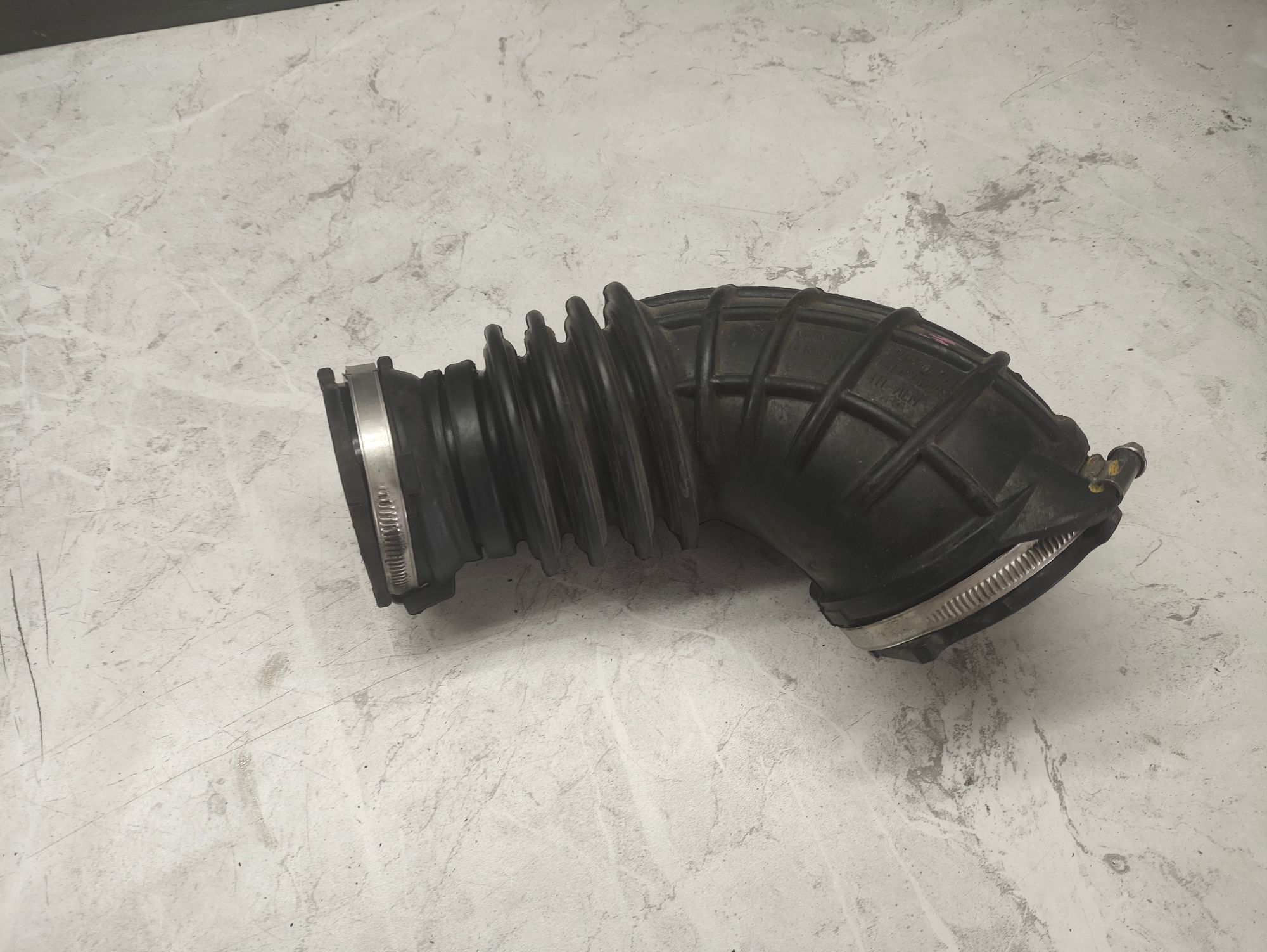 https://ycs.partsauto.market/partsauto-images/thmbs/userImages/6ab8ea4394fc0aced0b69382a3e61955/part/2cd31a5e-398d-4fcb-9113-7e2e6421482d_1785405721585.jpg