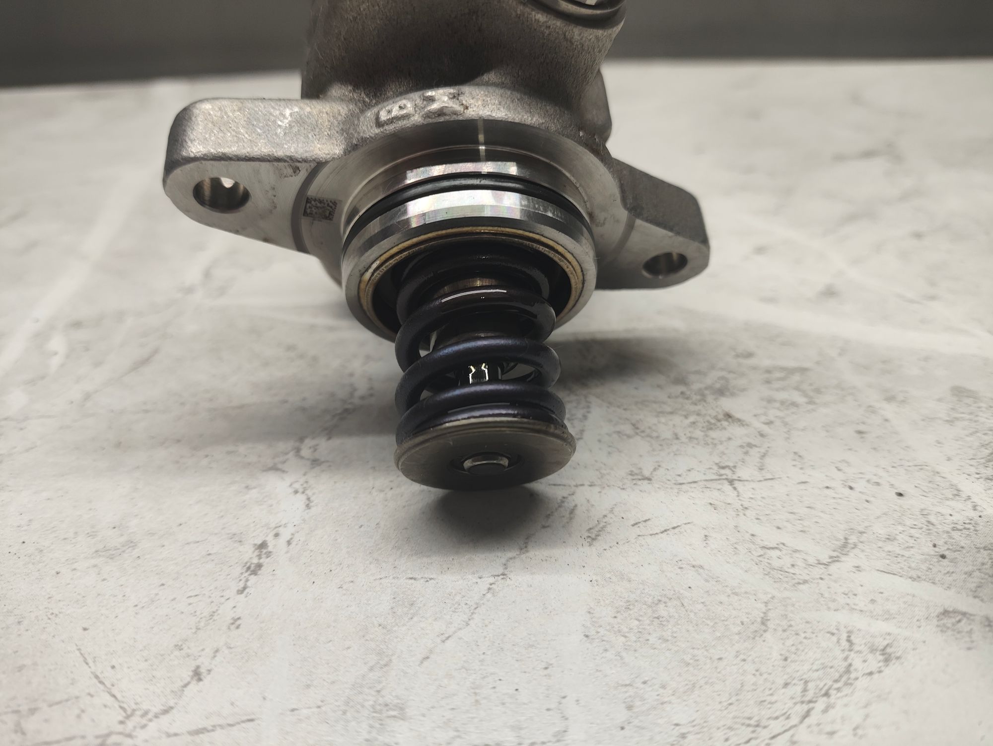 https://ycs.partsauto.market/partsauto-images/thmbs/userImages/6ab8ea4394fc0aced0b69382a3e61955/part/2ce20564-300b-4eae-a030-2ab29380c756_1775903991365.jpg