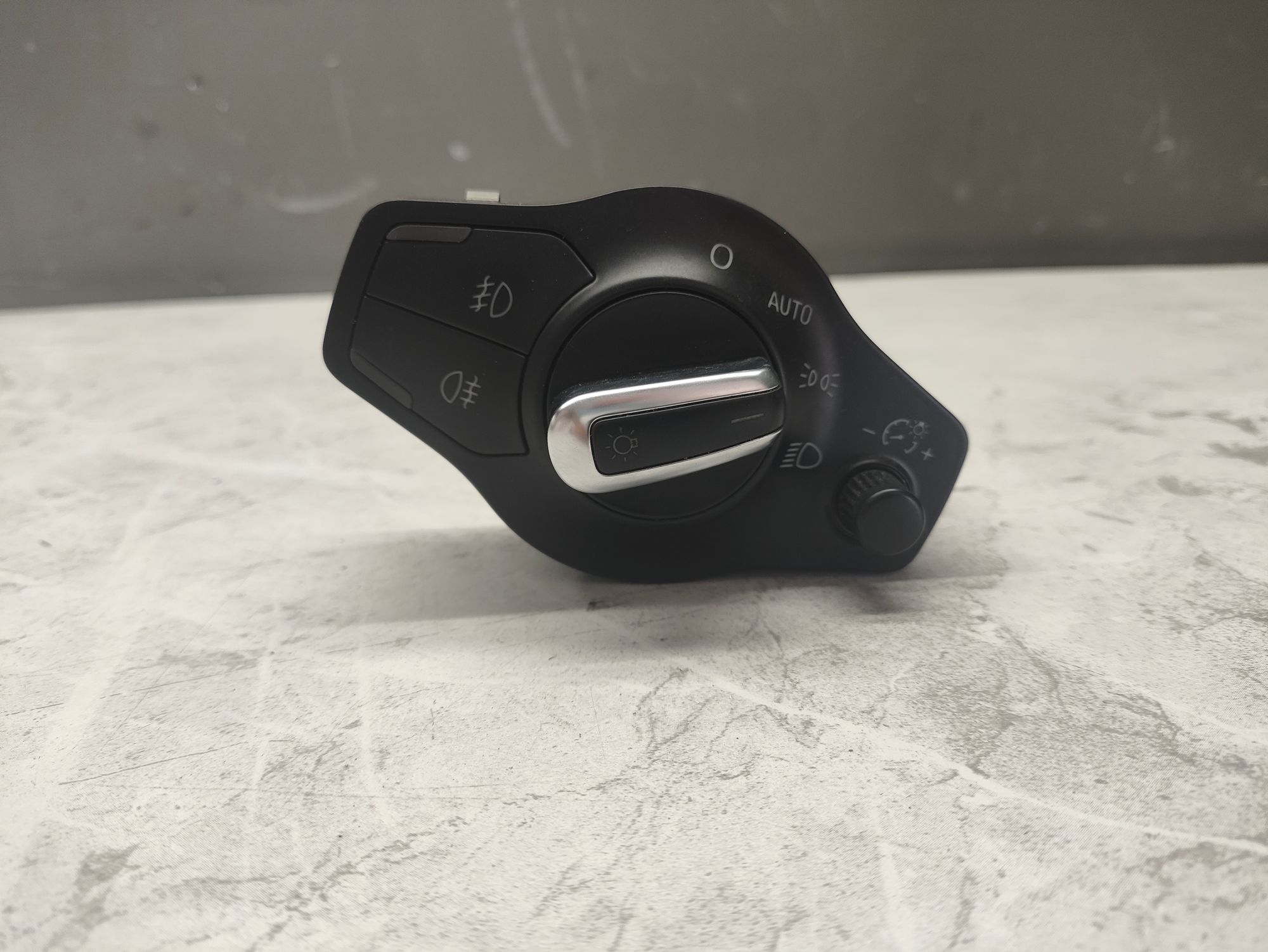 https://ycs.partsauto.market/partsauto-images/thmbs/userImages/6ab8ea4394fc0aced0b69382a3e61955/part/2fa93016-522c-4831-b93f-3b057800a823_1783938577452.jpg