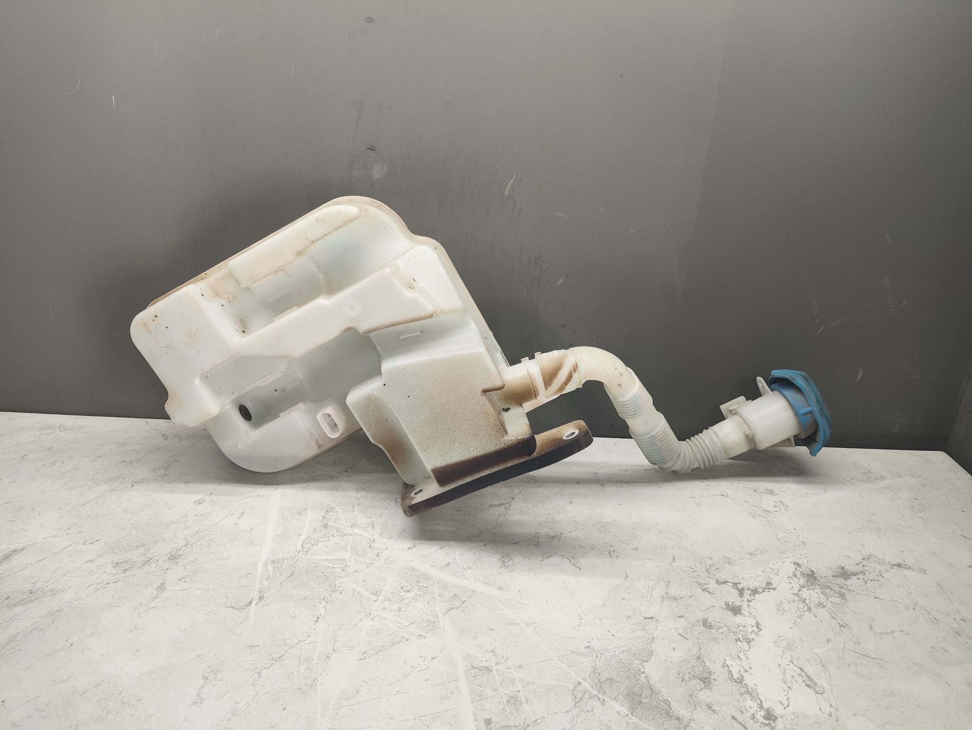 https://ycs.partsauto.market/partsauto-images/thmbs/userImages/6ab8ea4394fc0aced0b69382a3e61955/part/31e31259-27bf-4817-9d15-9482dfc0b00b_1775819721119.jpg
