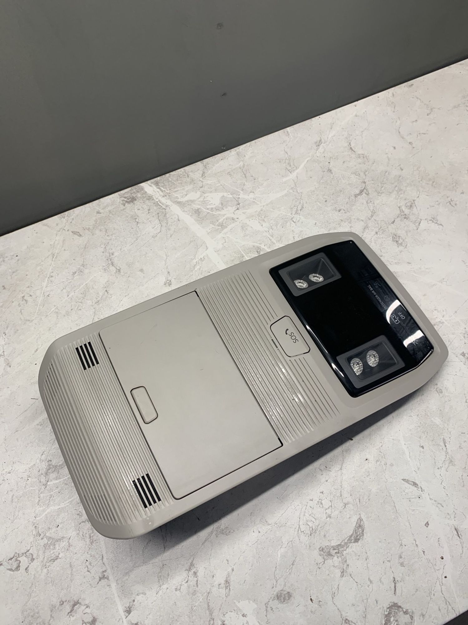 https://ycs.partsauto.market/partsauto-images/thmbs/userImages/6ab8ea4394fc0aced0b69382a3e61955/part/323ff325-7d8b-4d34-bab0-2018d62a6b77_1773405178406.jpg