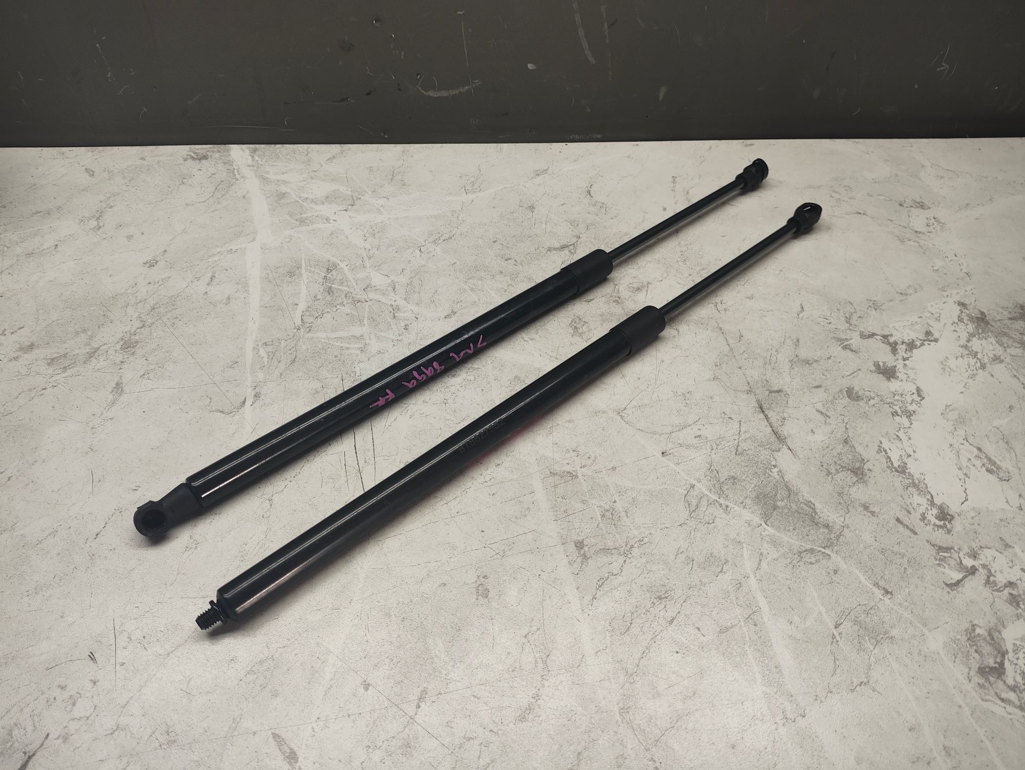 https://ycs.partsauto.market/partsauto-images/thmbs/userImages/6ab8ea4394fc0aced0b69382a3e61955/part/3409a729-4d11-4a2a-8201-5d811071dc8f_1784112078968.jpg