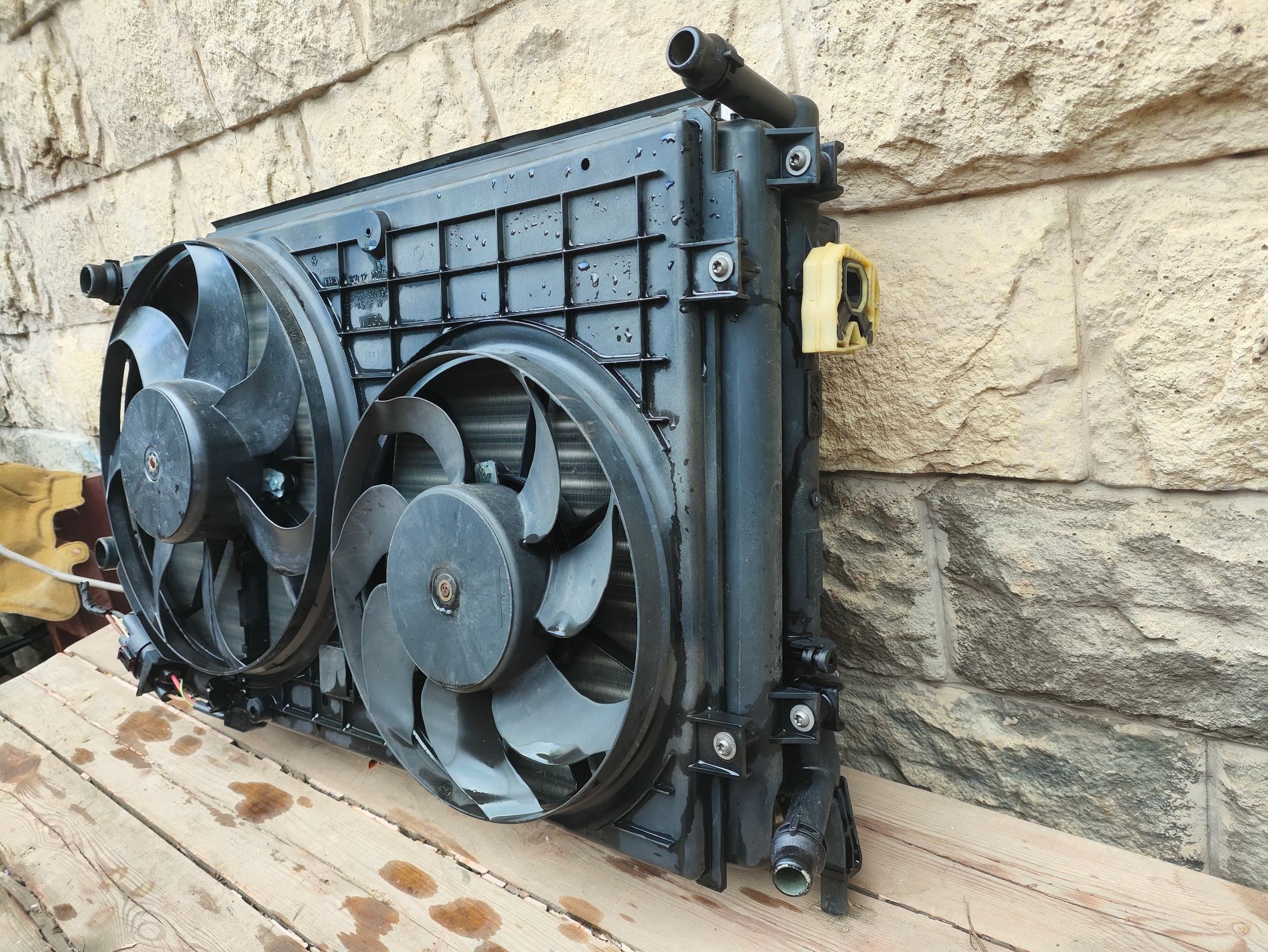 https://ycs.partsauto.market/partsauto-images/thmbs/userImages/6ab8ea4394fc0aced0b69382a3e61955/part/35223487-aae8-42e9-a816-933f683006f0_1784198336613.jpg
